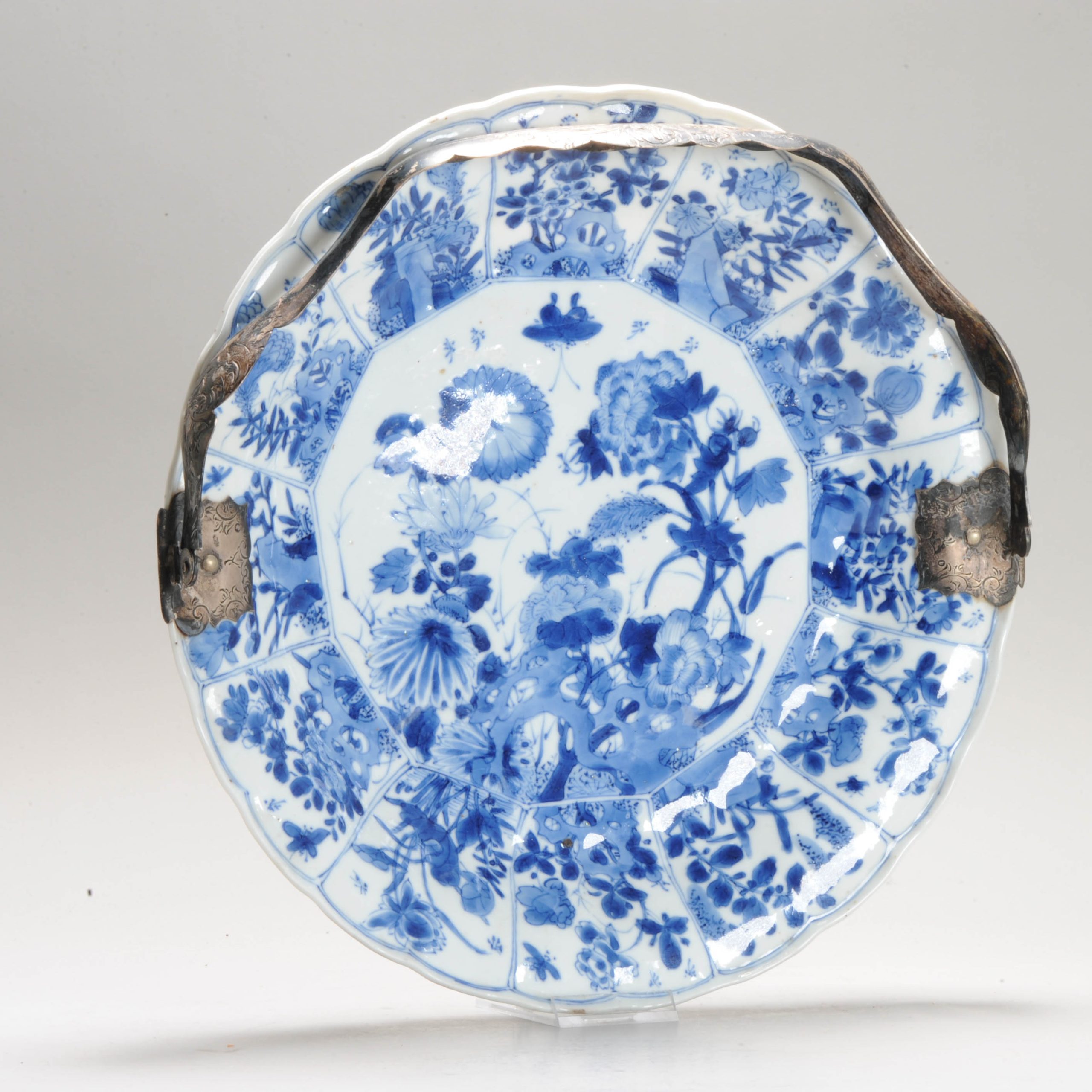 29CM Antique Chinese Porcelain Ca 1700 Kangxi period Period Plate Chenghua Marked - Image 2