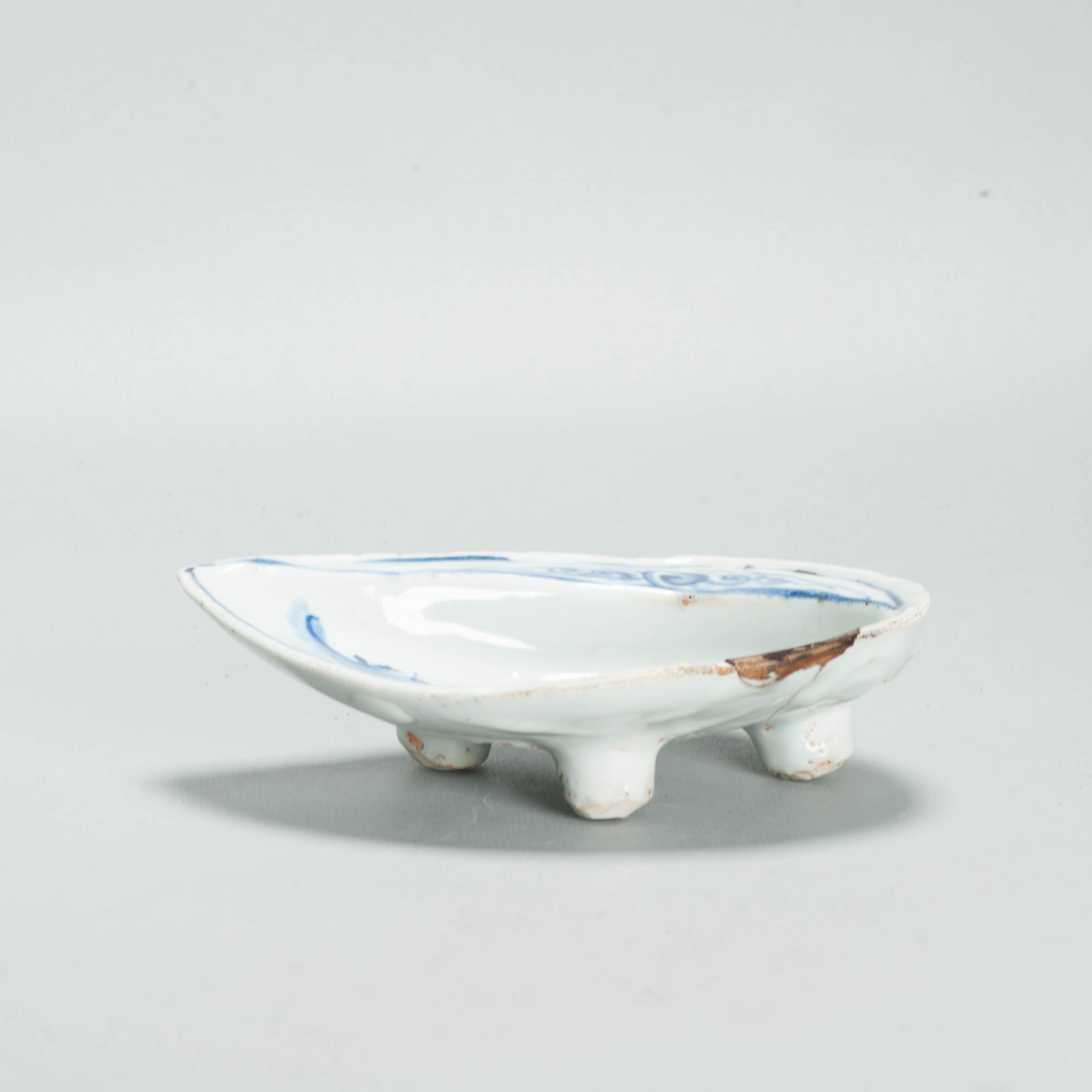 Antique Chinese Porcelain Dish ca 1600-1640 Shell Shape Literatus Kosometsuke - Image 10