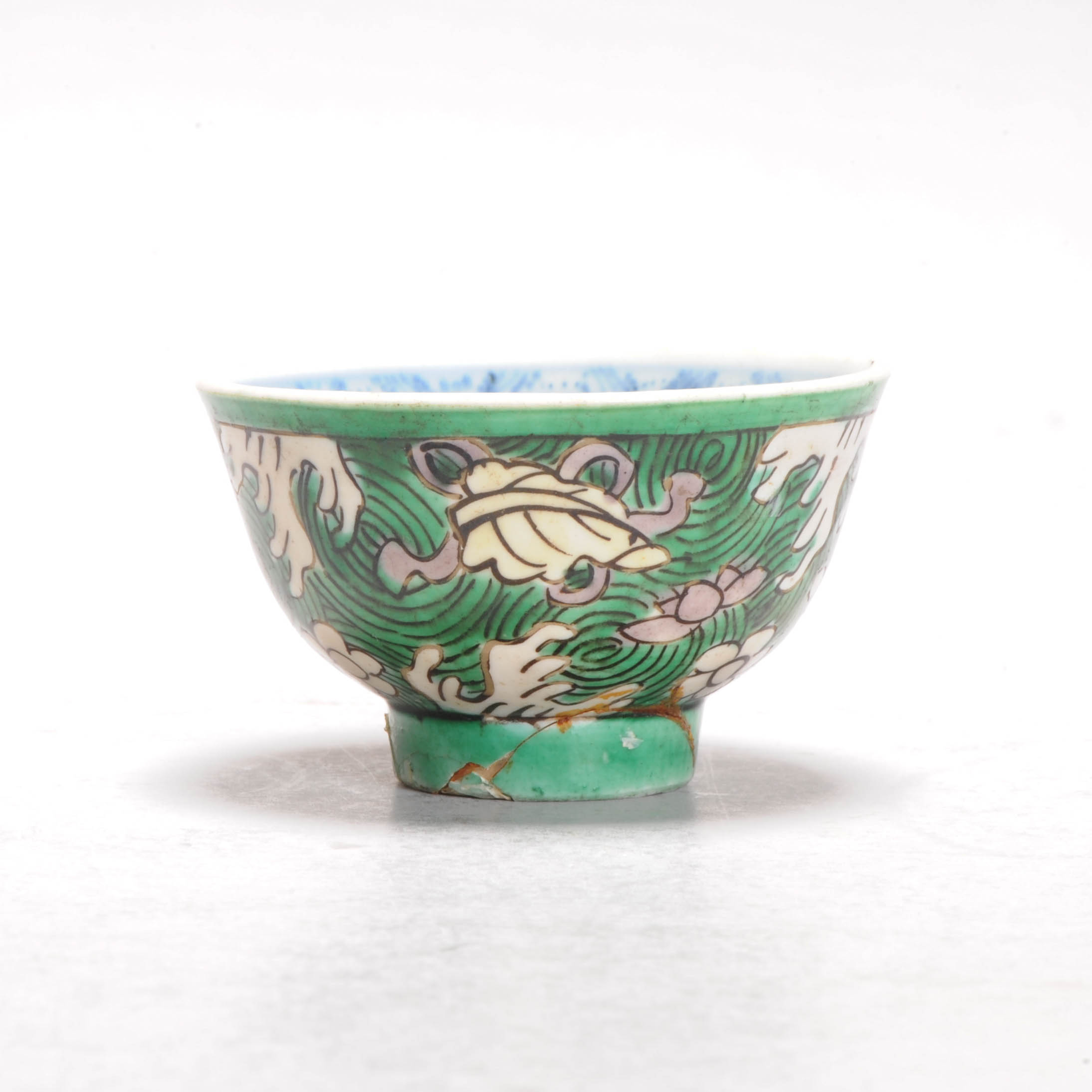 Antique Kangxi Chinese porcelain Sancai China Famille Verte Biscuit Waves Symbols - Image 8