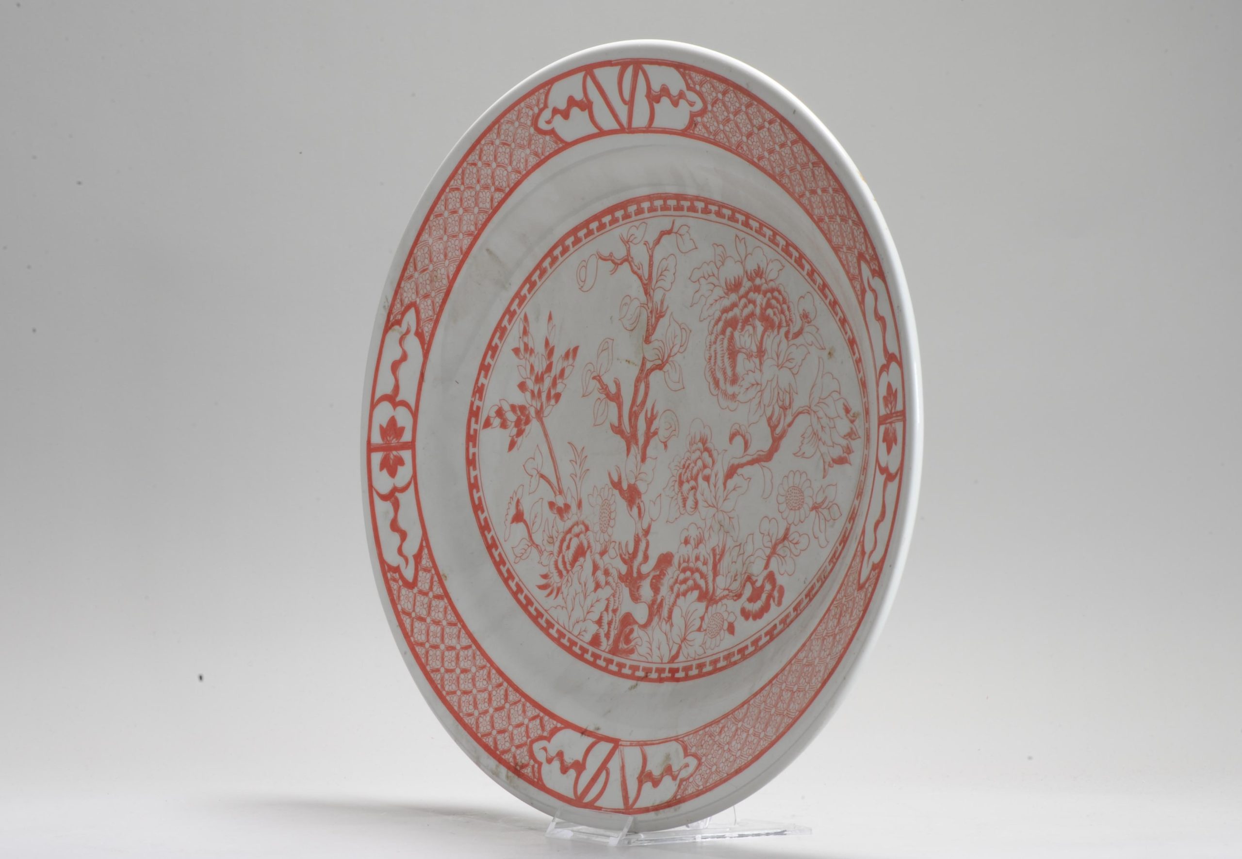 Antique British Chinese Style Blood and Milk Floral Porcelain Serving CHarger - Image 12