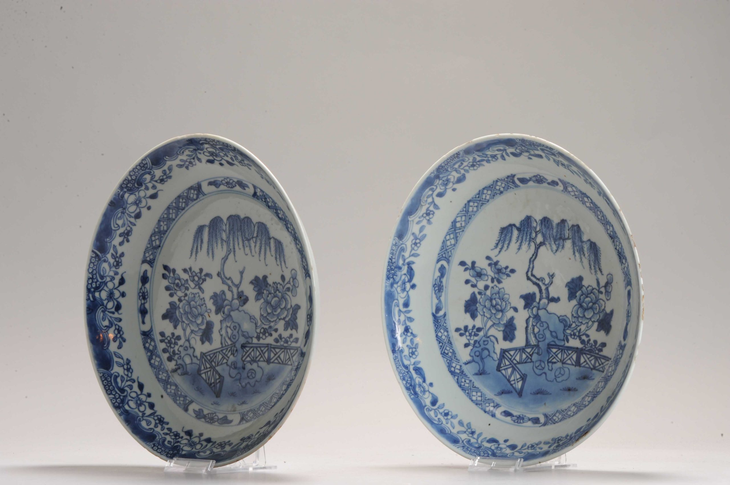 Pair Antique Ca 1720 Chinese Porcelain Kangxi Blue and WHite Plate with blue border - Image 12