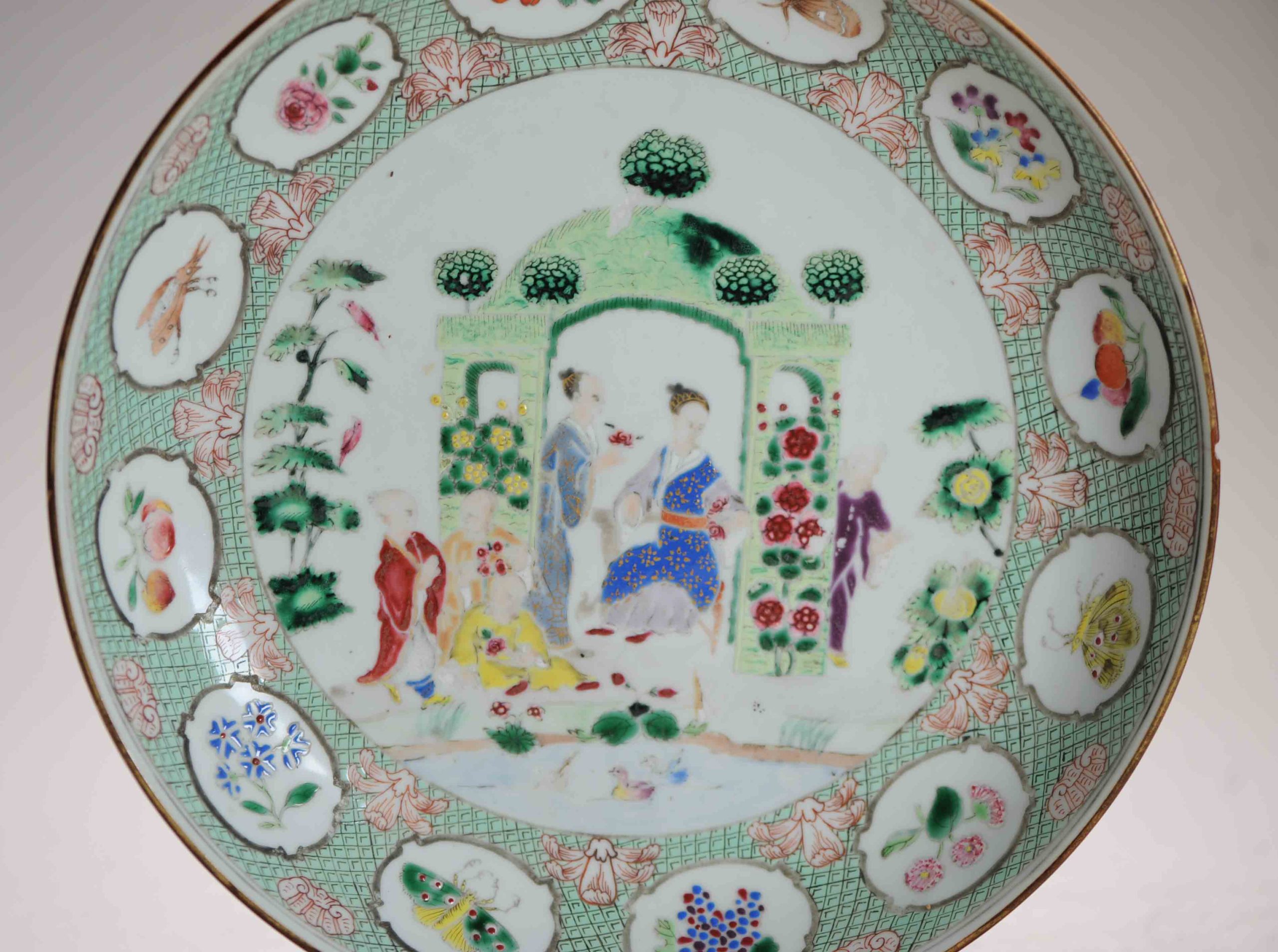 24.5CM Ca 1740 Chinese porcelain Commande Dish CORNELIS PRONK ‘Arbour’ Pattern