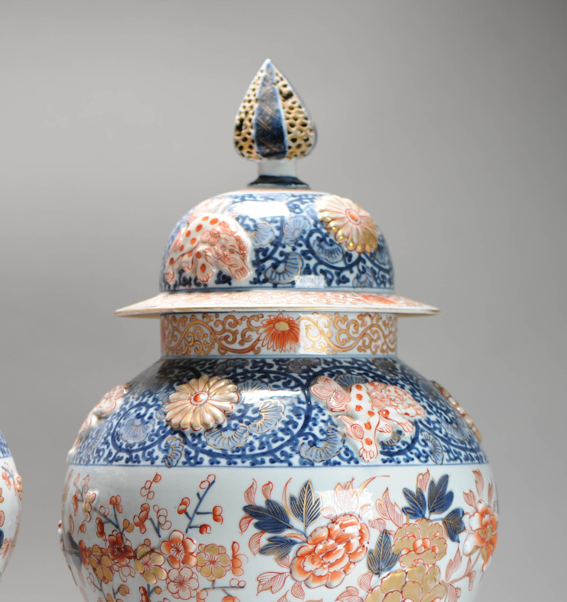 Antique 19th Century Japanese Style Porcelain Garniture Vases Edme Samson Paris - Image 3
