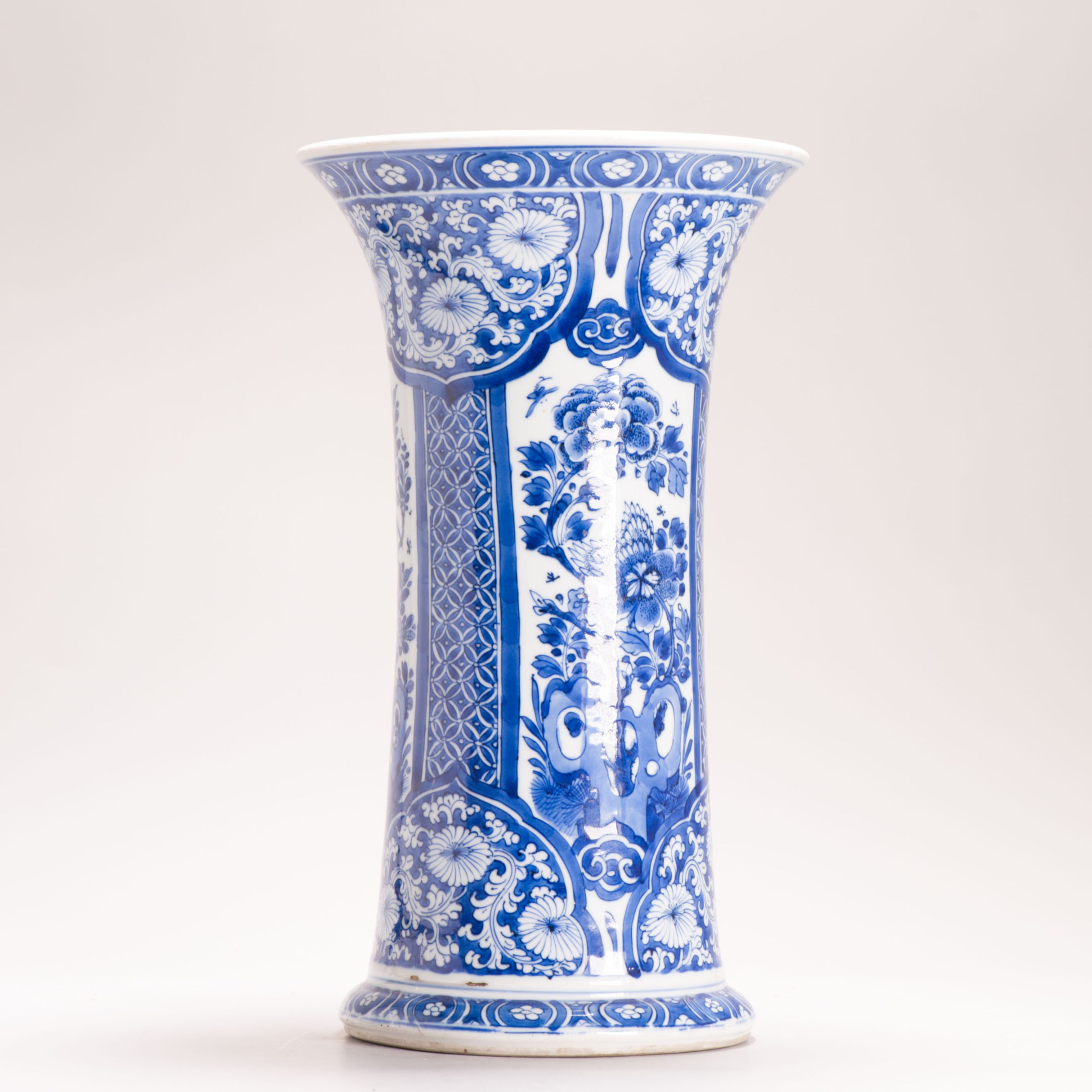 35.5CM Beaker Vase Chinese Porcelain Kangxi Period Blue and white Flowers Cobalt - Image 17