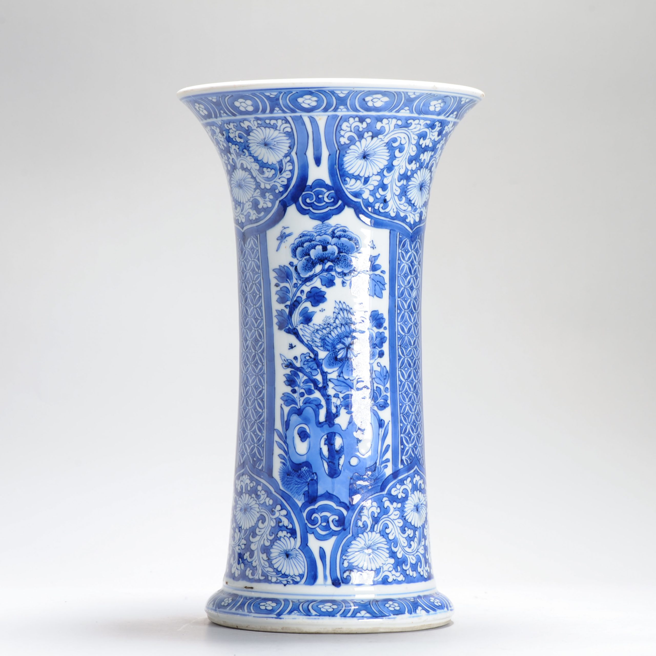 35.5CM Beaker Vase Chinese Porcelain Kangxi Period Blue and white Flowers Cobalt - Image 13