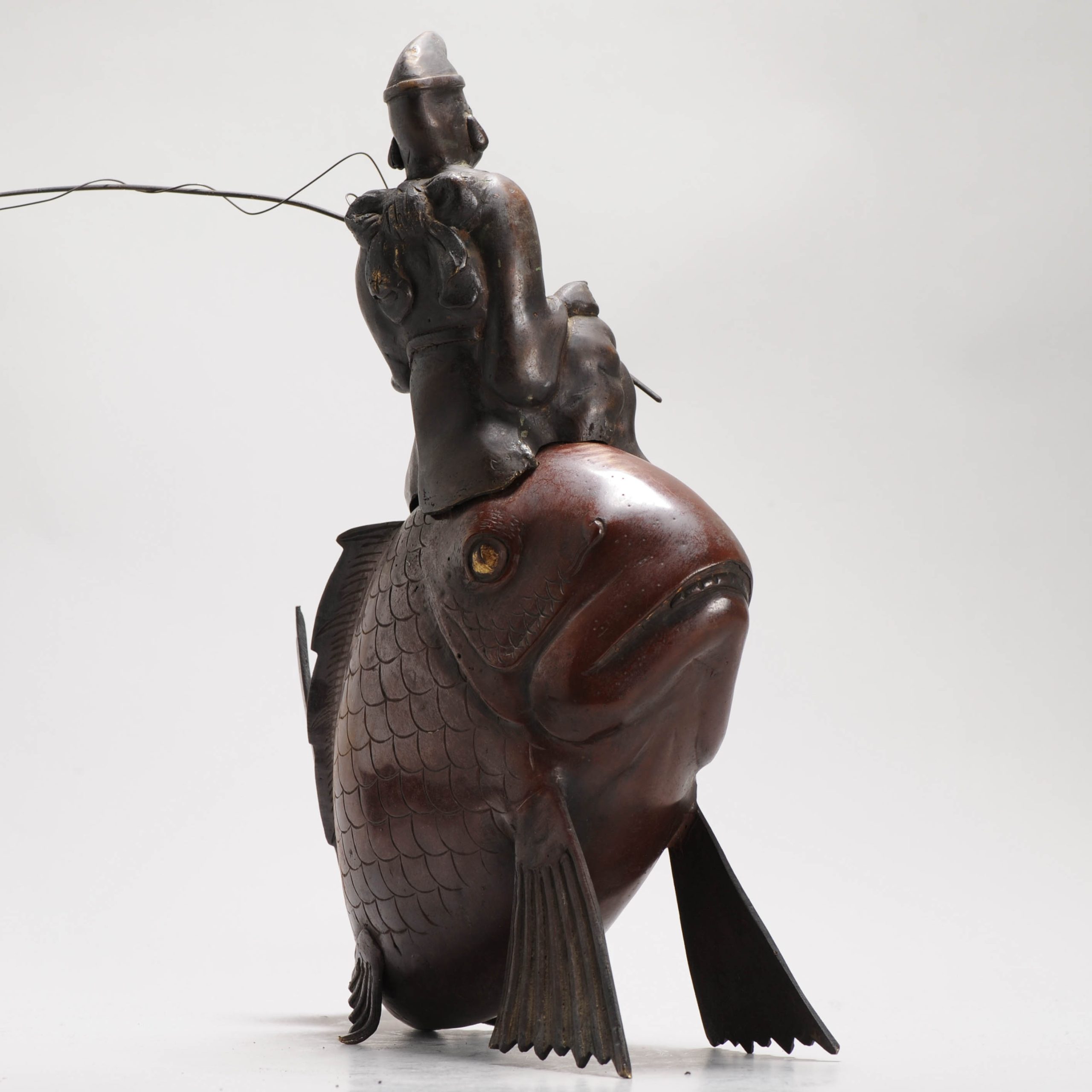 Antique Japanese Bronze / copper Statue Incense Burner Fisherman on a fish - 图片 5