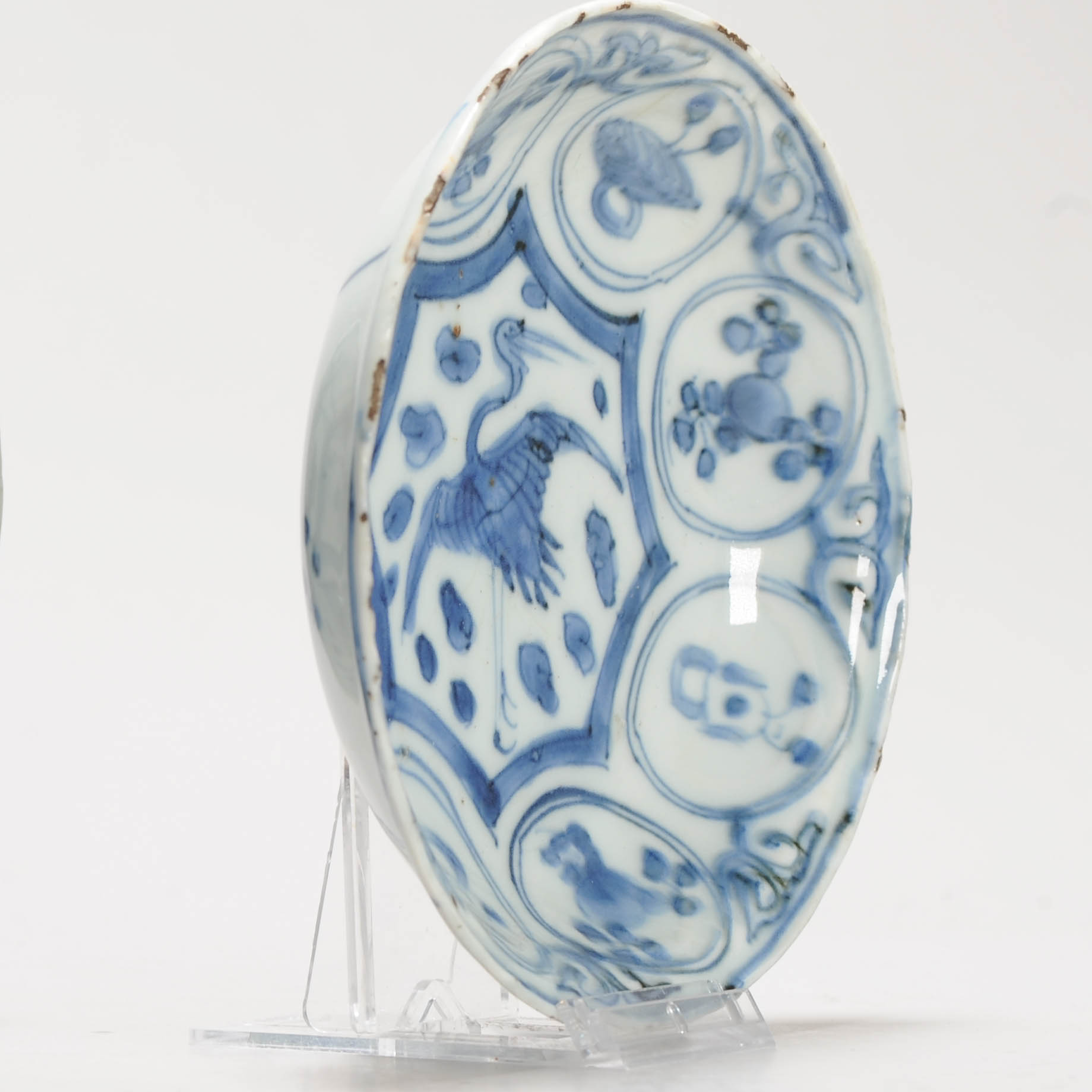 Antique Ming Period Chinese Porcelain Kraak dish Crane and Auspicious Symbol - Image 11