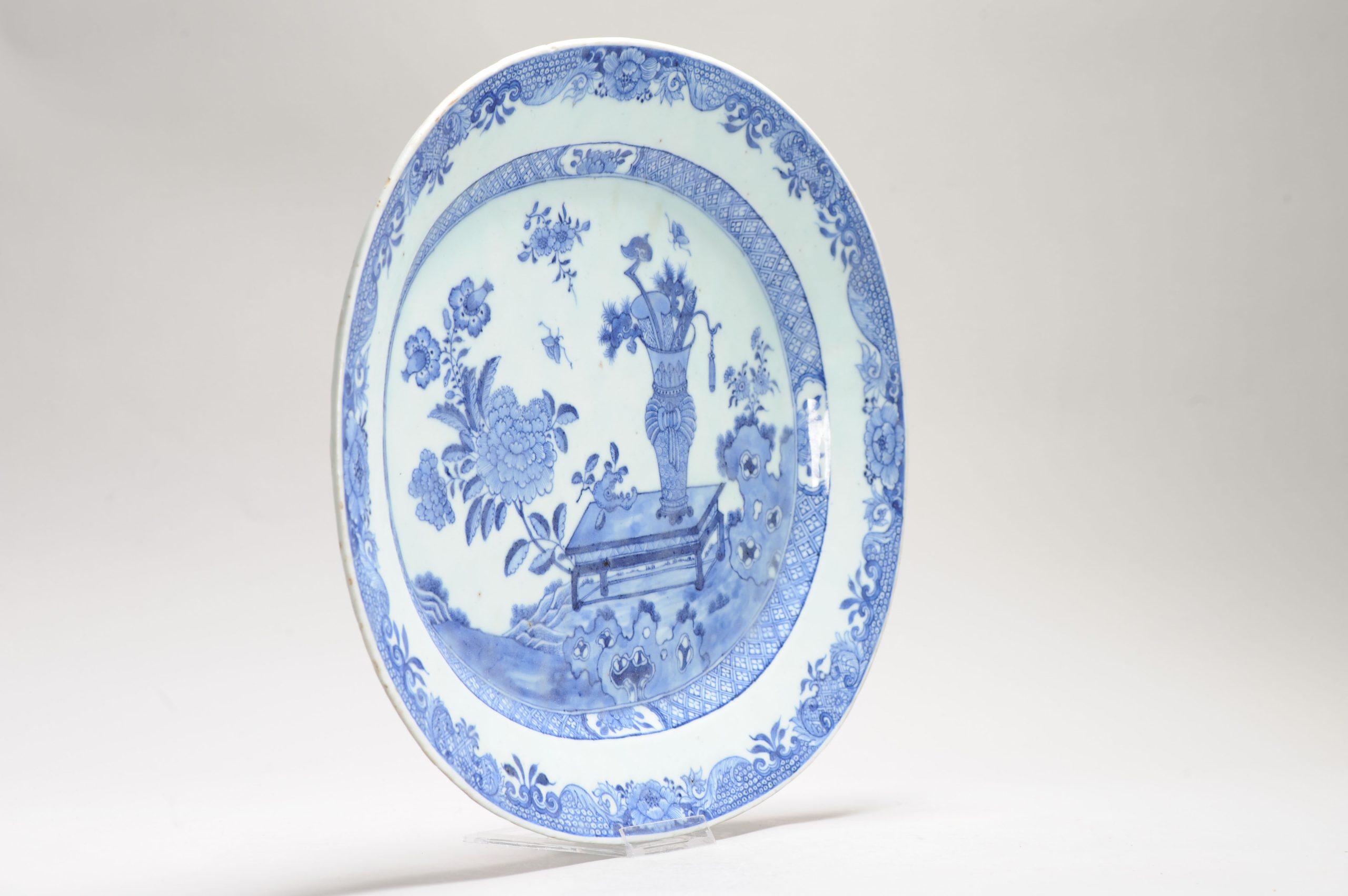 Top Large Antique Chinese Porcelain Serving Dish 18C Symbols Buddha Finger - Image 7