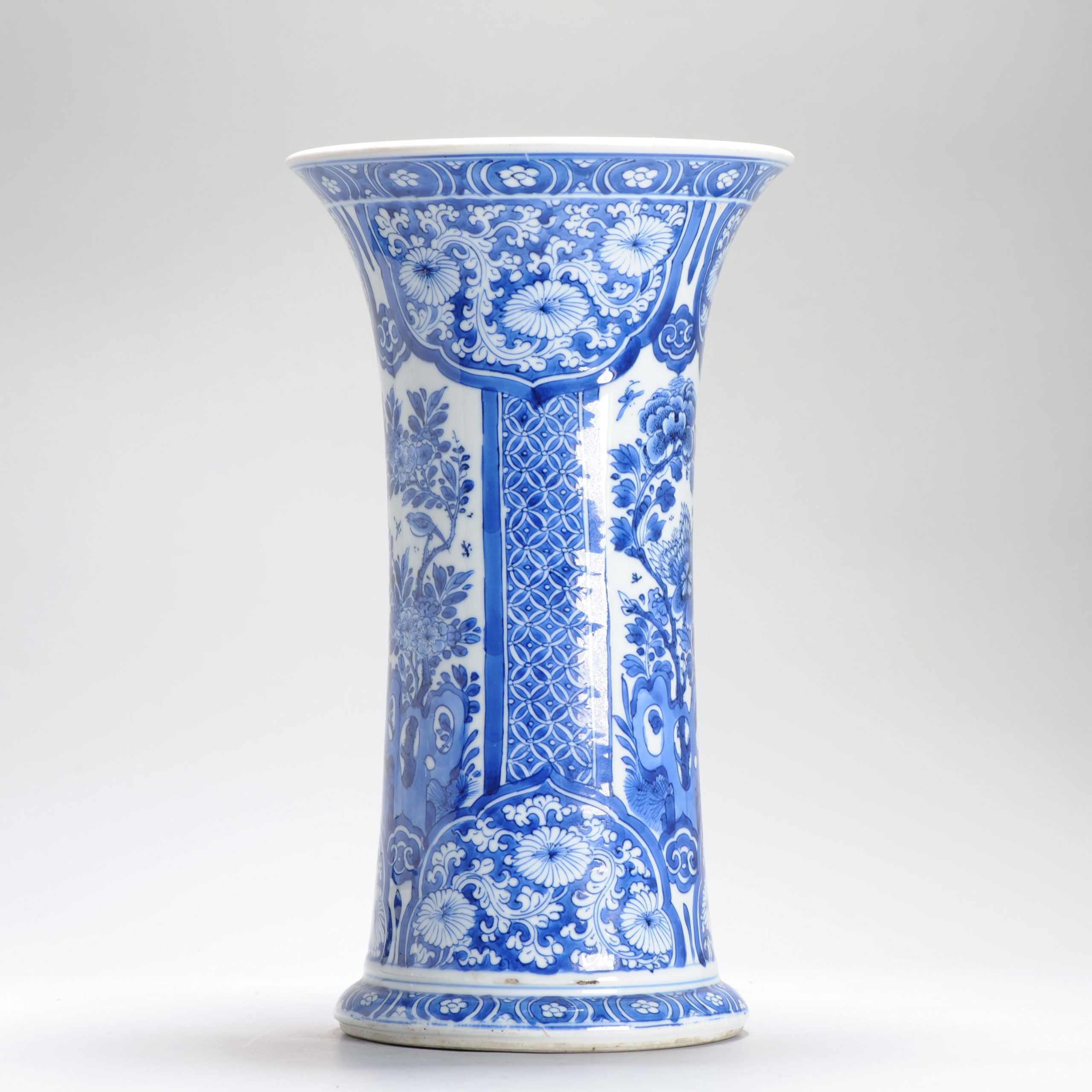 35.5CM Beaker Vase Chinese Porcelain Kangxi Period Blue and white Flowers Cobalt - Image 18