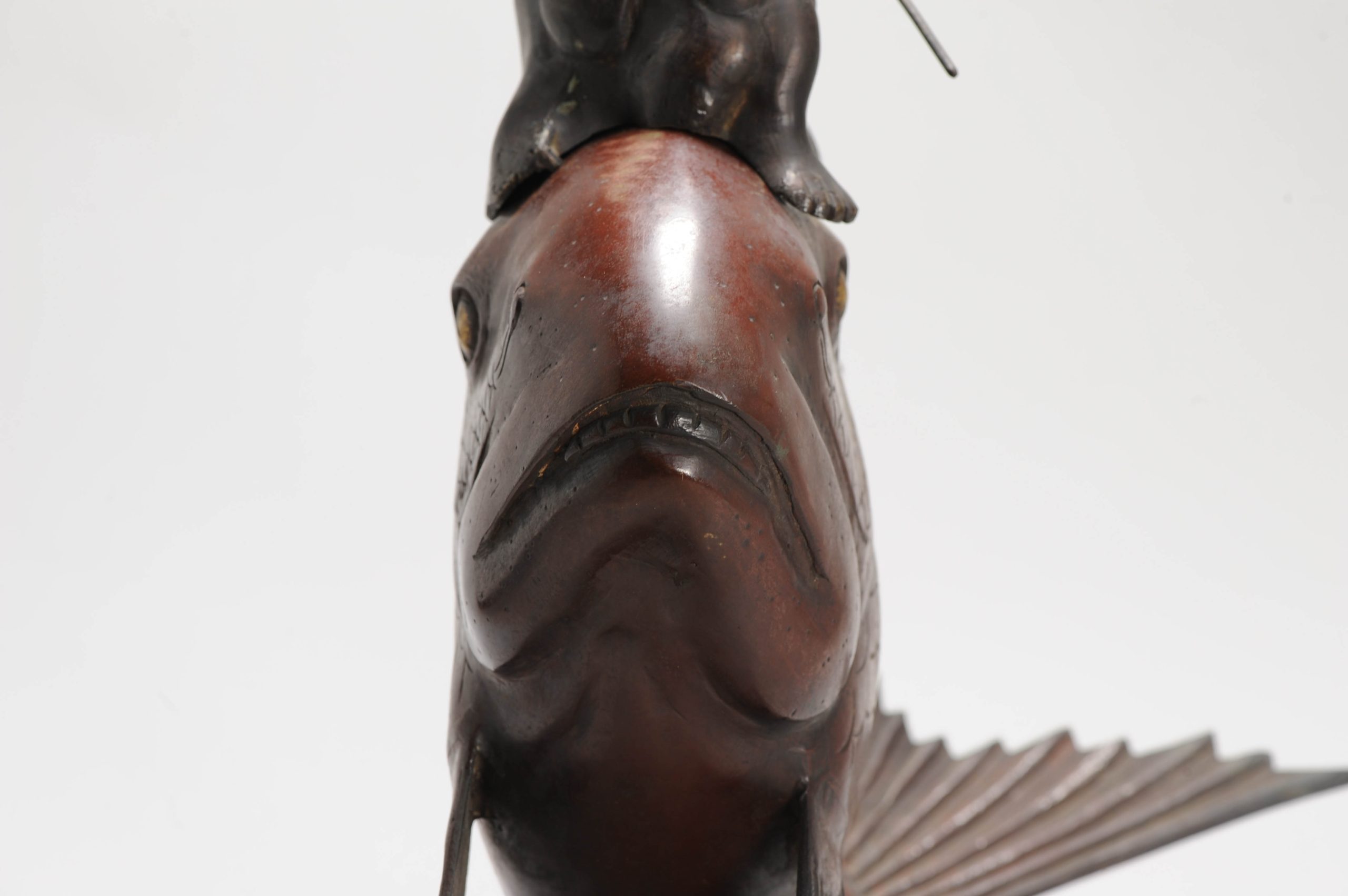 Antique Japanese Bronze / copper Statue Incense Burner Fisherman on a fish - 图片 20