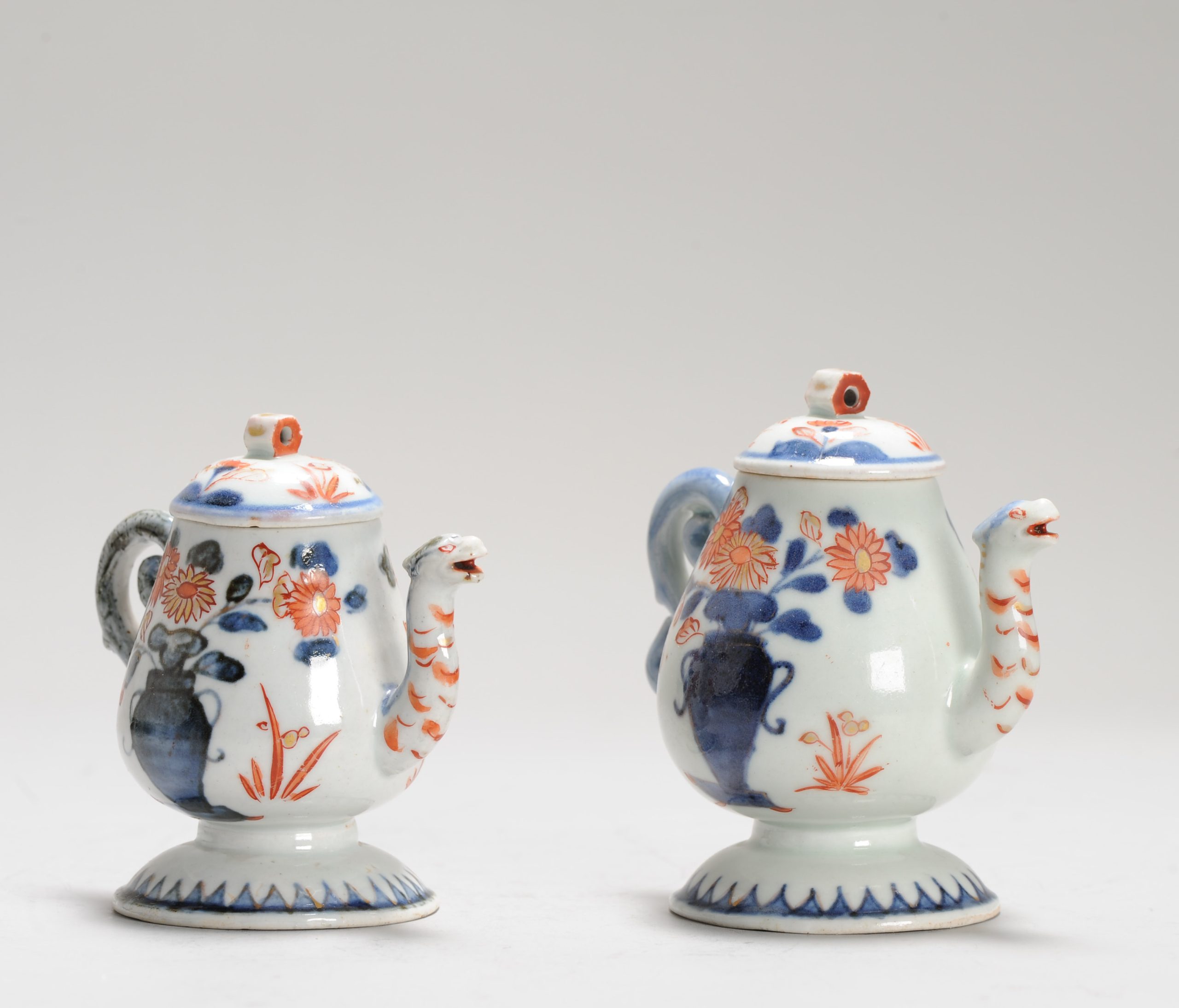 Antique Ca 1700 Set Japanese Imari Porcelain Oil/Vinegar Jug Arita Edo Dragon - Image 3