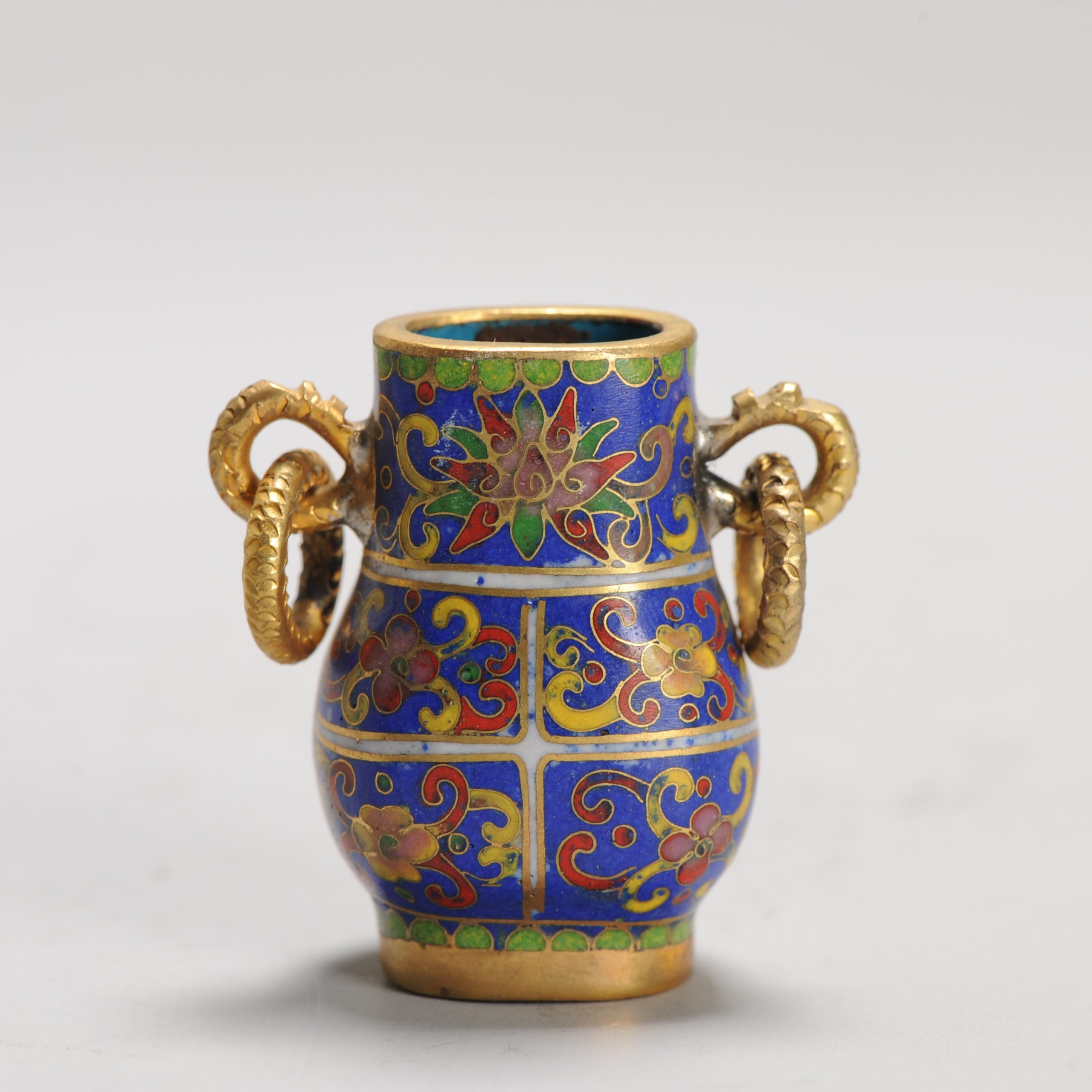 A Small round cloisonné Gu vase 20th c Chinese In nice Turqoise