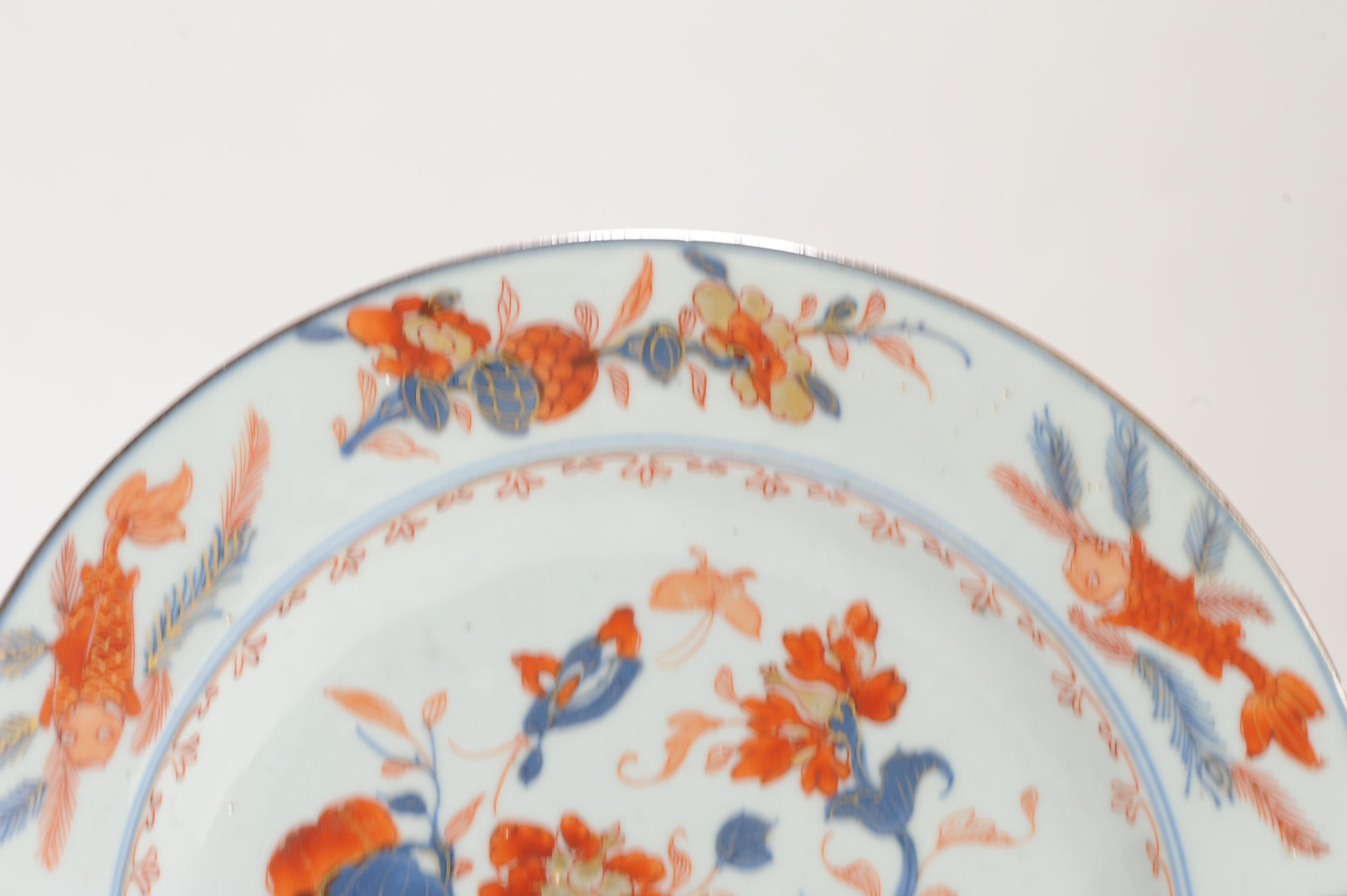 A Chinese Porcelain Kangxi period Imari Flower GoldFish Plate Dish Antique - Image 5