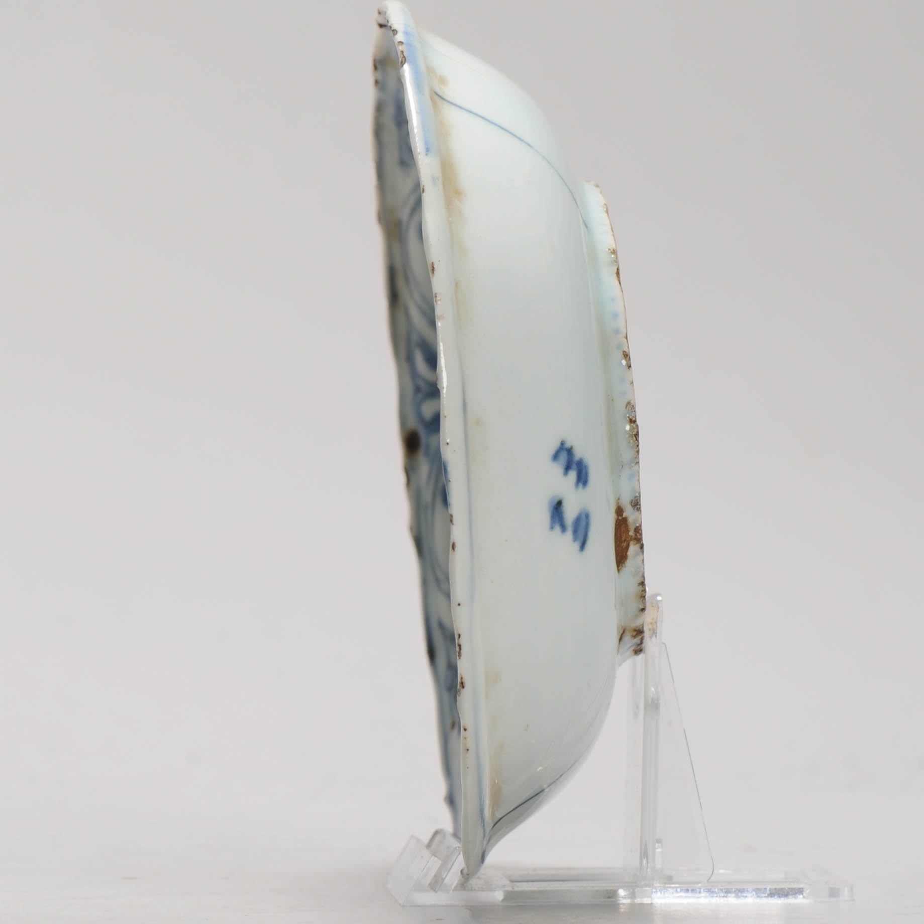 Antique Ming Period Chinese Porcelain Kraak dish Crane and Auspicious Symbol - Image 4