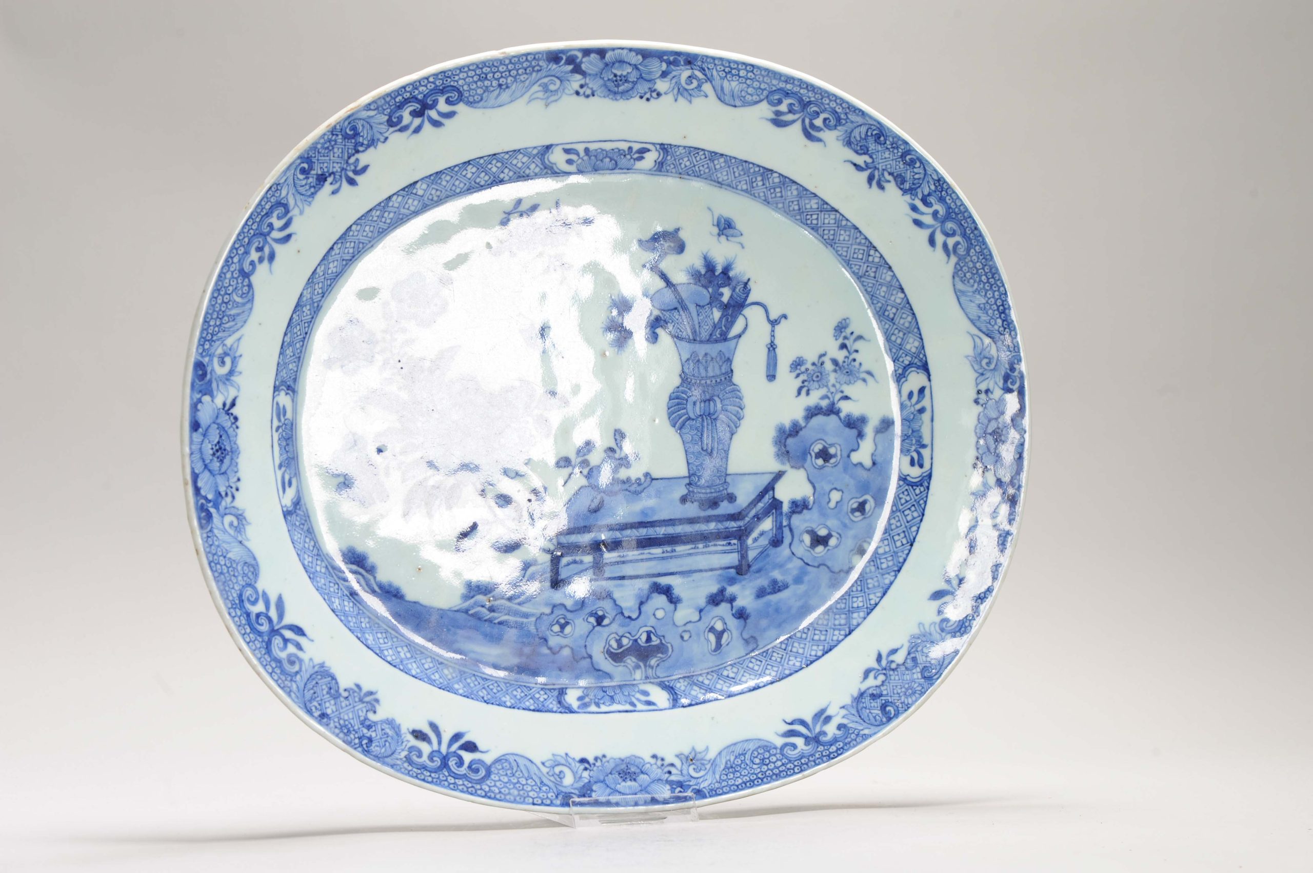 Top Large Antique Chinese Porcelain Serving Dish 18C Symbols Buddha Finger - Image 6