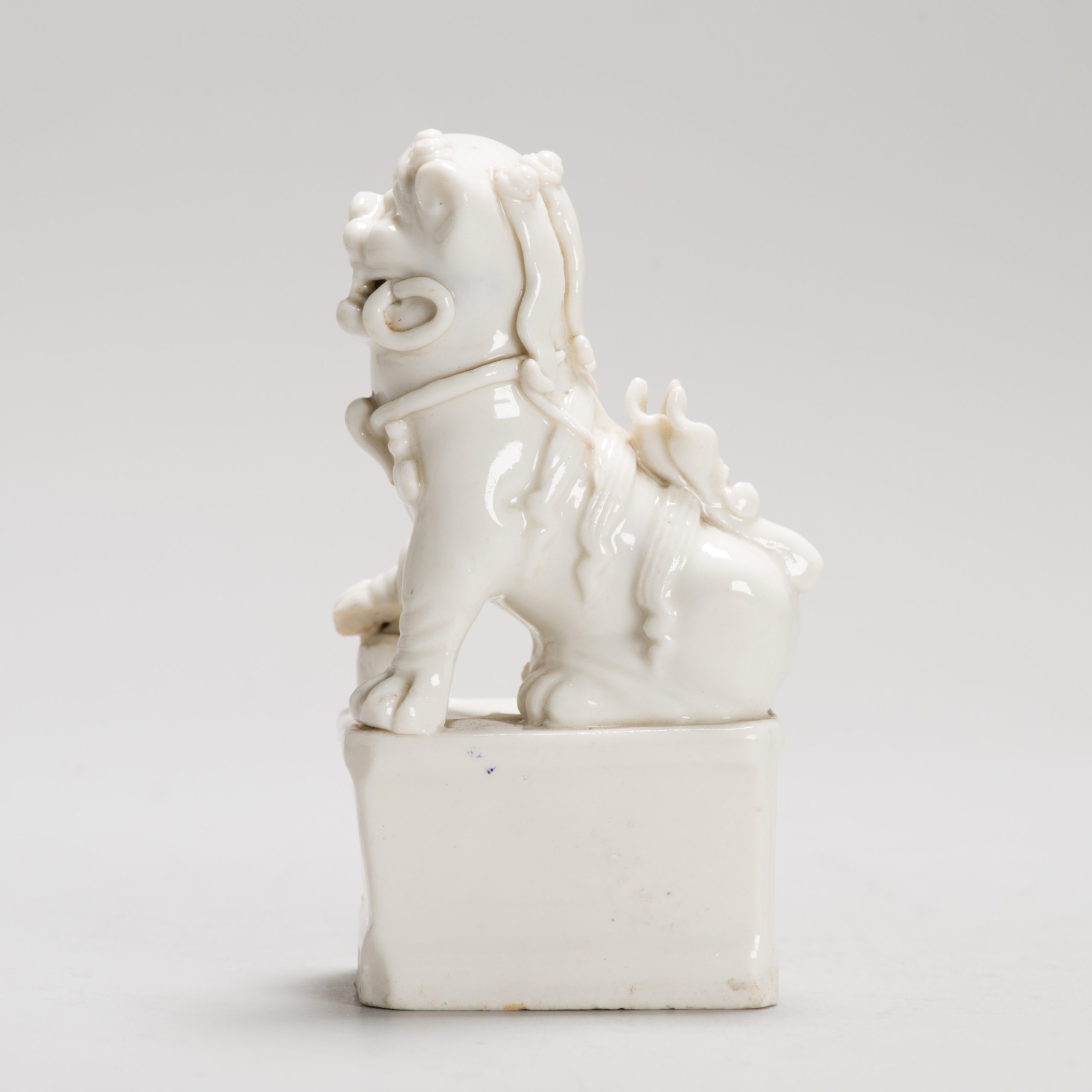 17/18C Dehua Blanc de Chine Statue Foo Dog Antique Kangxi period Chinese - Image 18
