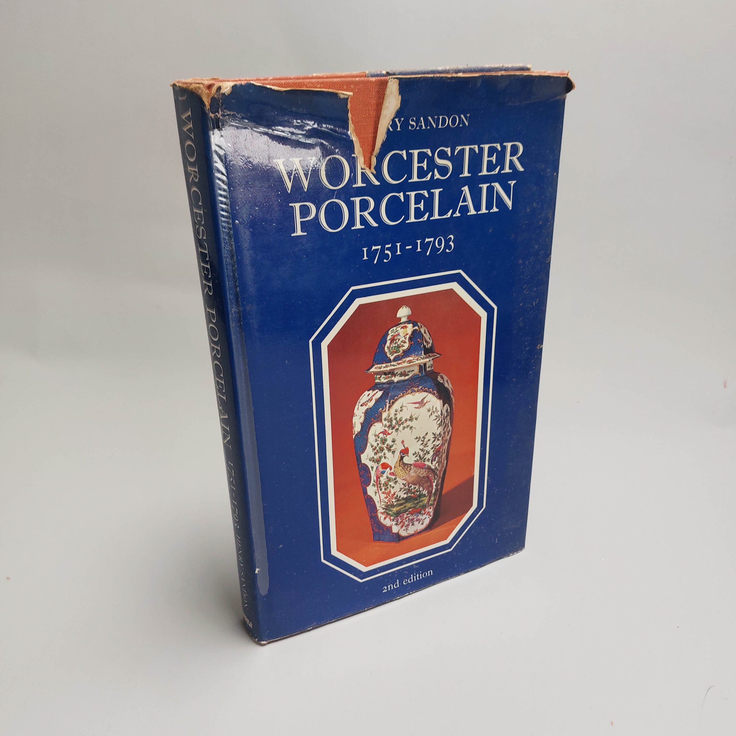 Reference Book European Porcelain – Illustrated Guide to Worcester Porcelain, 1751-93