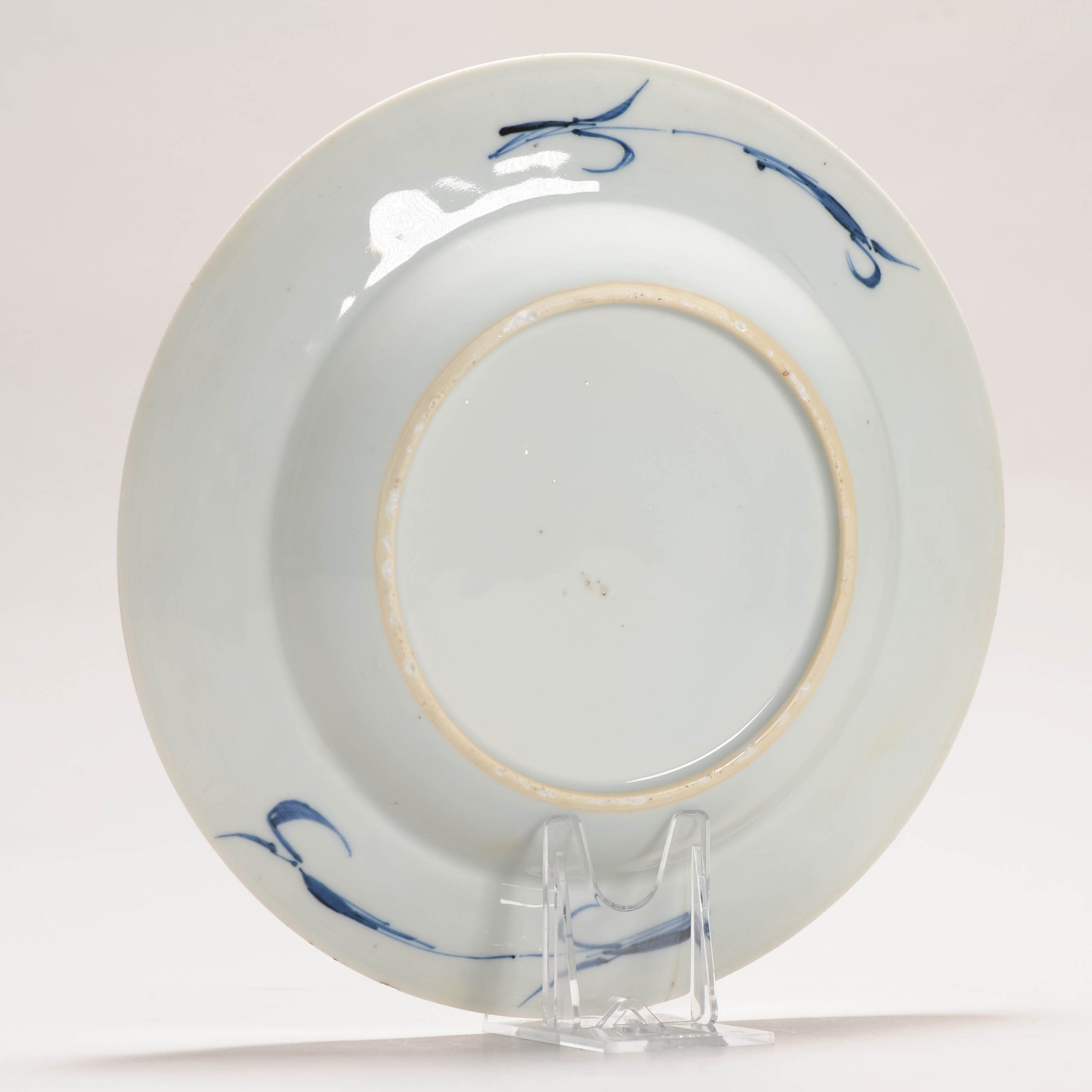 Antique Chinese Ca 1700 Kangxi Chinese Porcelain Dish LOTUS FLOWERS Garden - Image 8