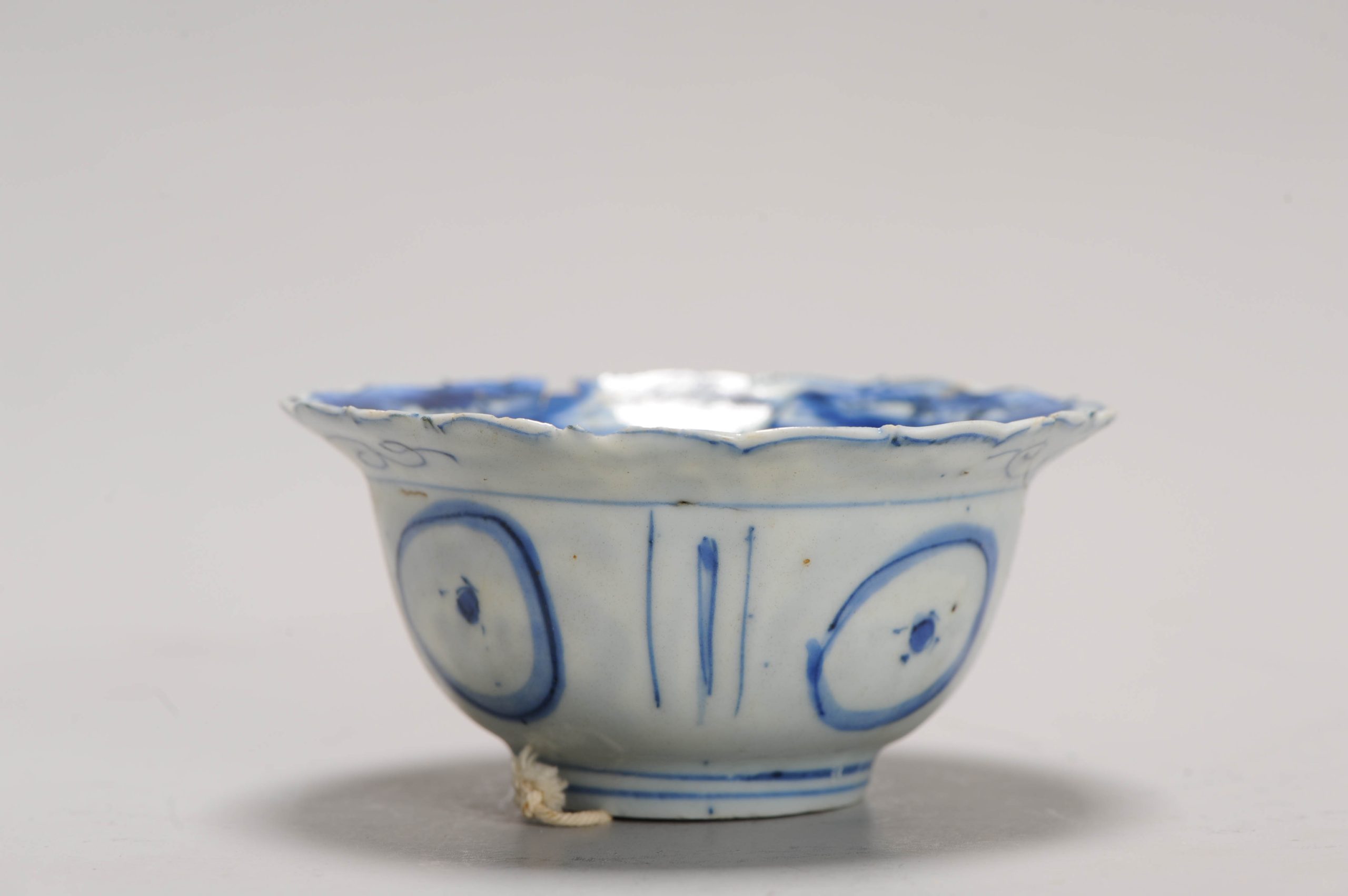 Antique Ming Period Chinese Porcelain Kraak Klapmuts Flowers Fruits Masks - Image 9