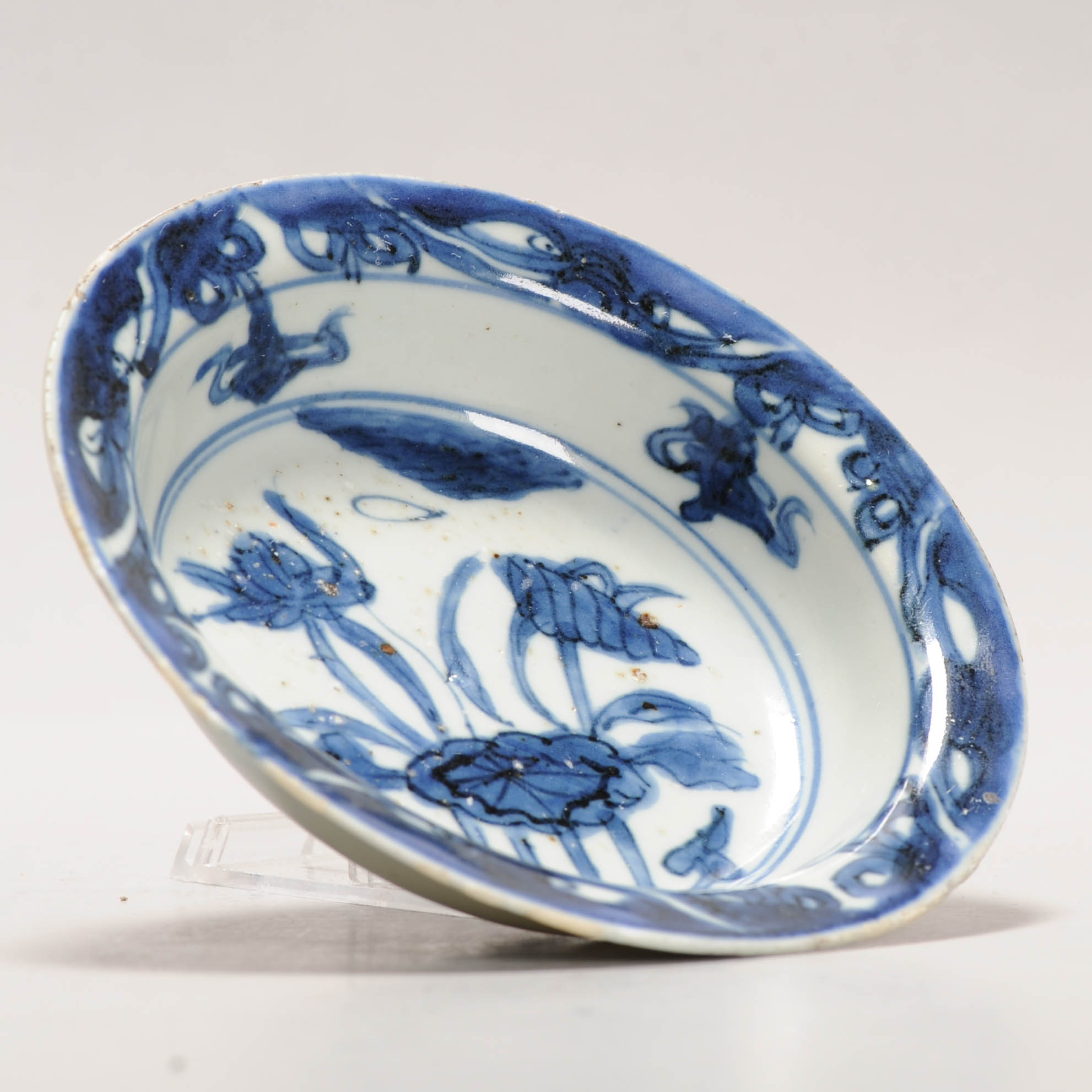 Ming/Transitional Period Chinese Porcelain Klapmuts Bowl Lotus Flowers Masks - 图片 2