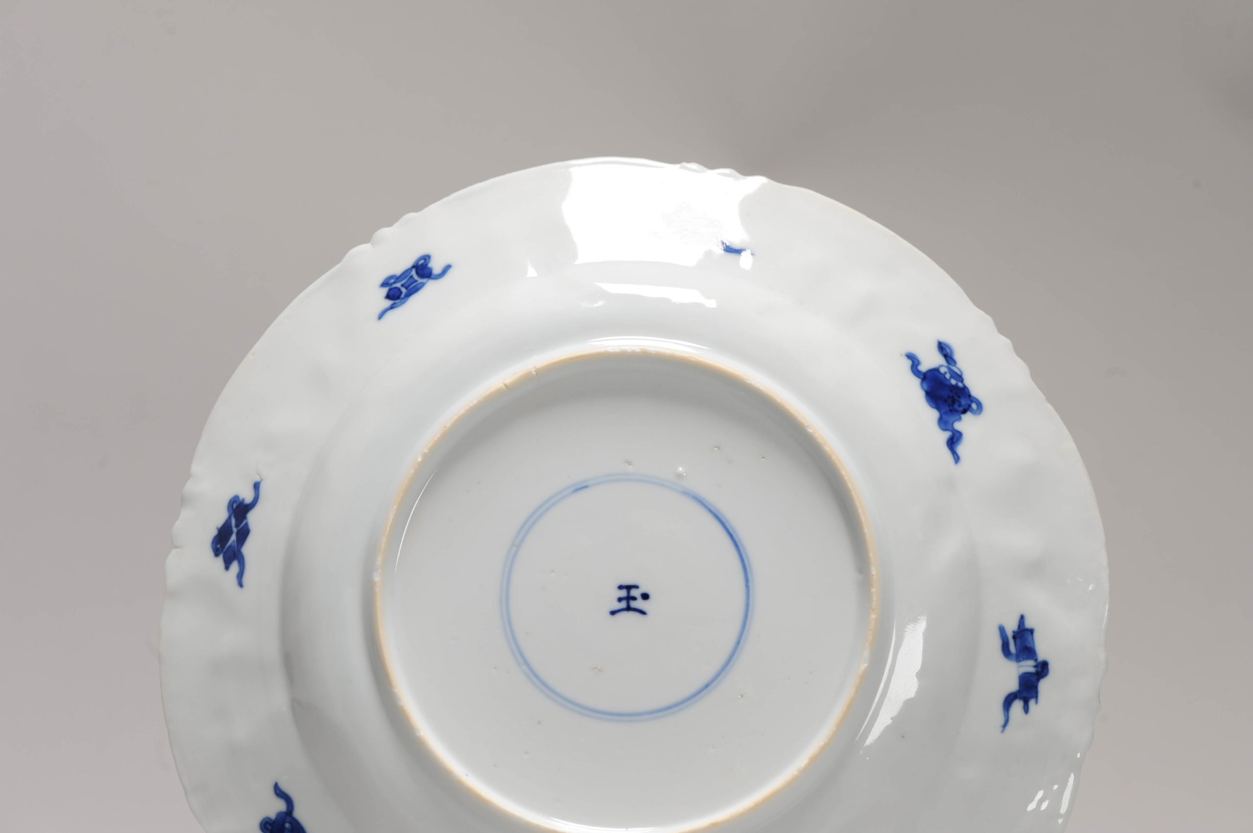 Antique Chinese Ca 1700 Kangxi Chinese Porcelain Dish POMEGRANATE Garden - Image 9