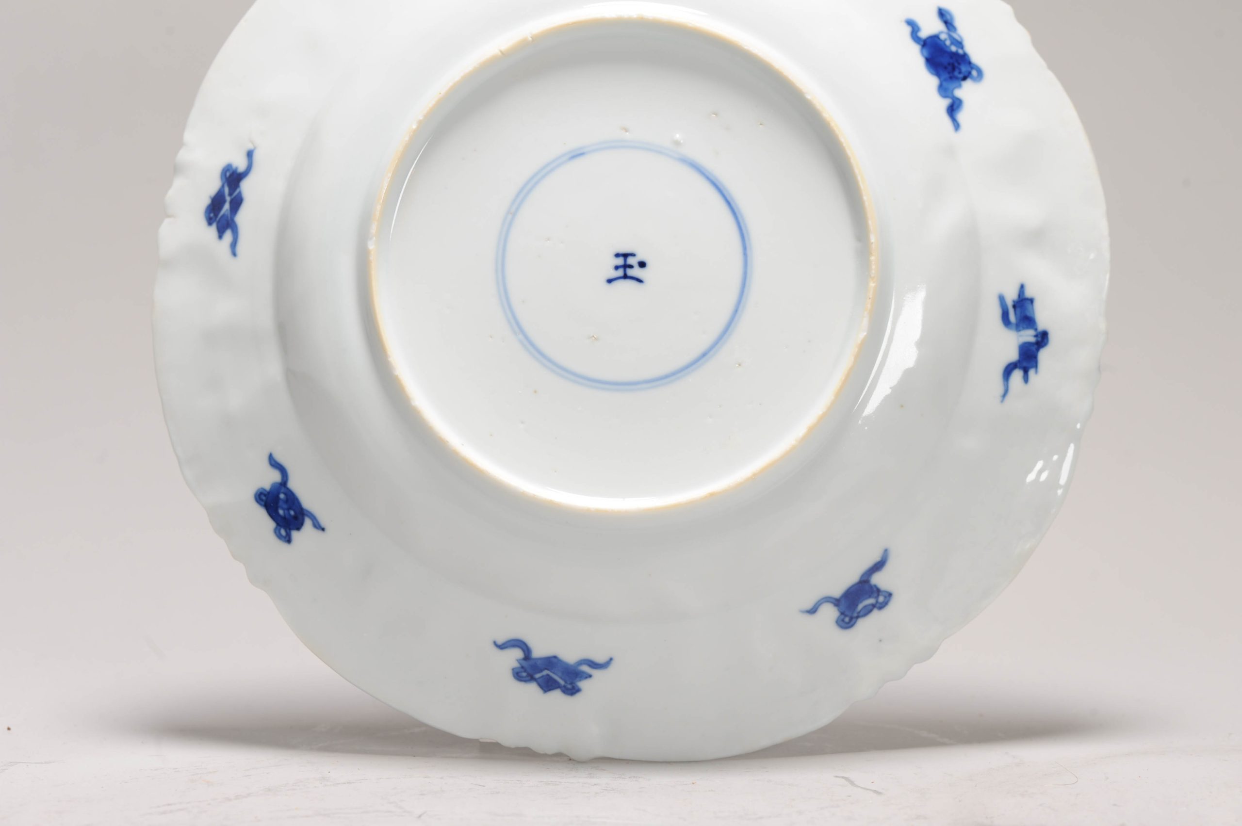 Antique Chinese Ca 1700 Kangxi Chinese Porcelain Dish POMEGRANATE Garden - Image 6