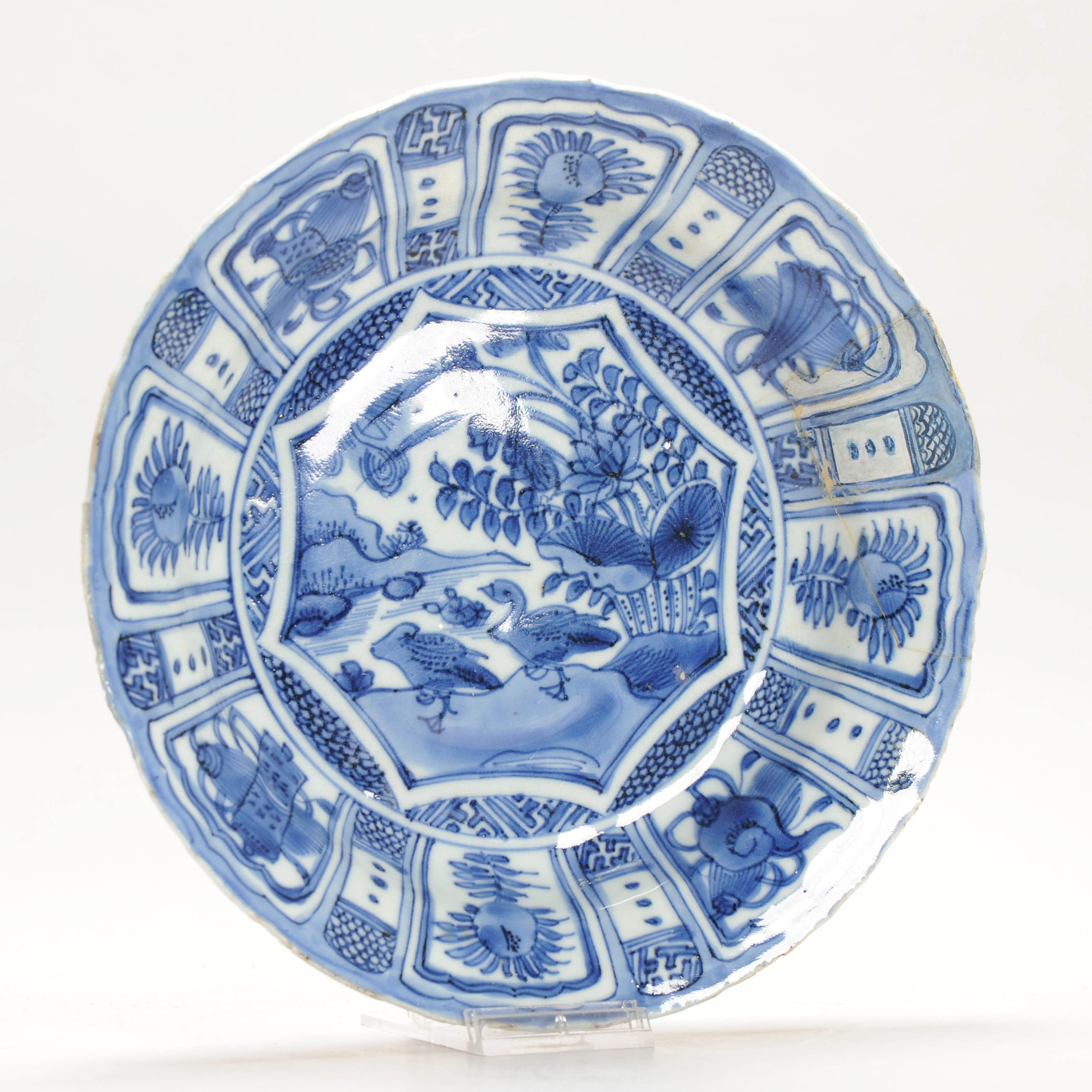 Antique Wanli period Ca 1600 Chinese Porcelain Kraak Plate Jingdezhen Kraak Dish - Image 2