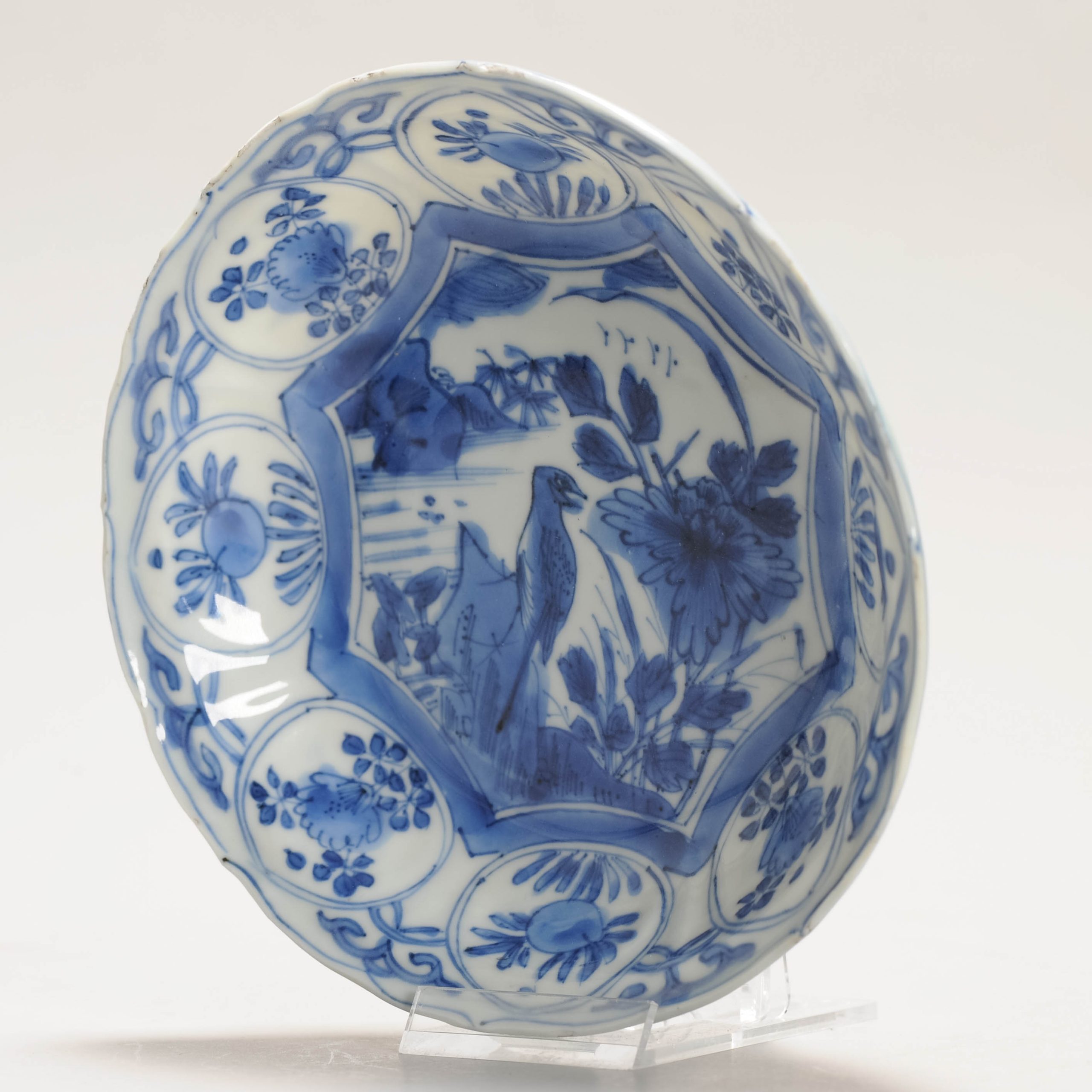 Antique Ming Period Chinese Porcelain Kraak dish Bird on Rock Fruits Flowers - Image 13