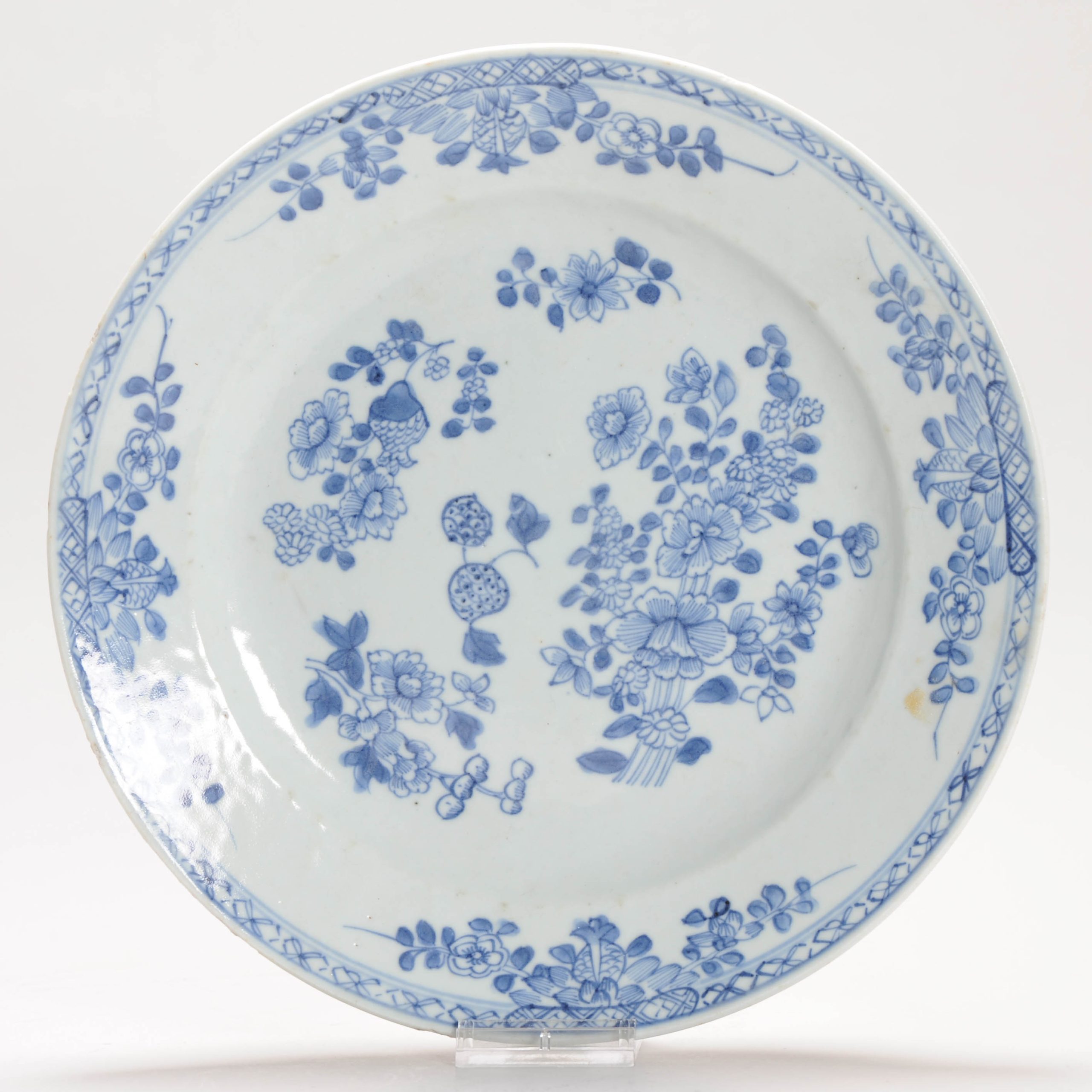 Antique 18C Chinese Porcelain Qianlong Blue And White Flowers