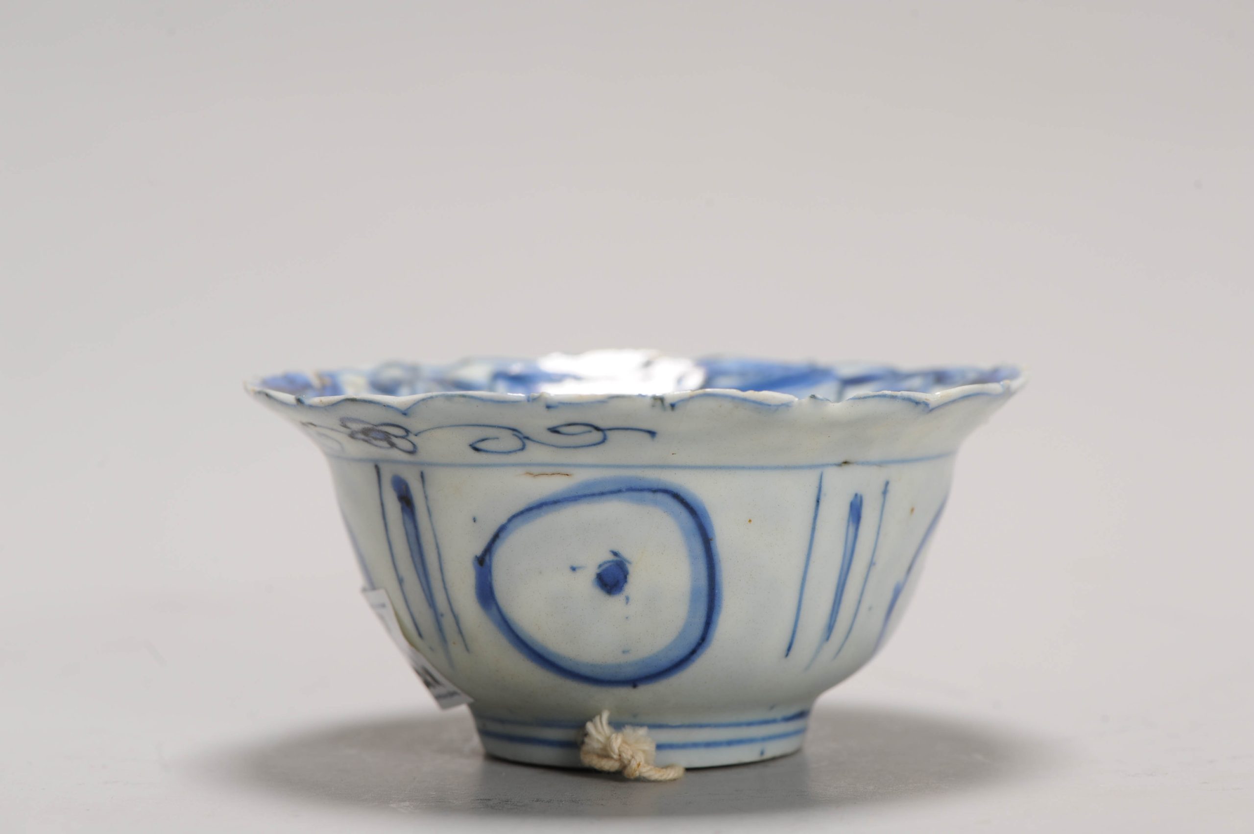 Antique Ming Period Chinese Porcelain Kraak Klapmuts Flowers Fruits Masks - Image 10