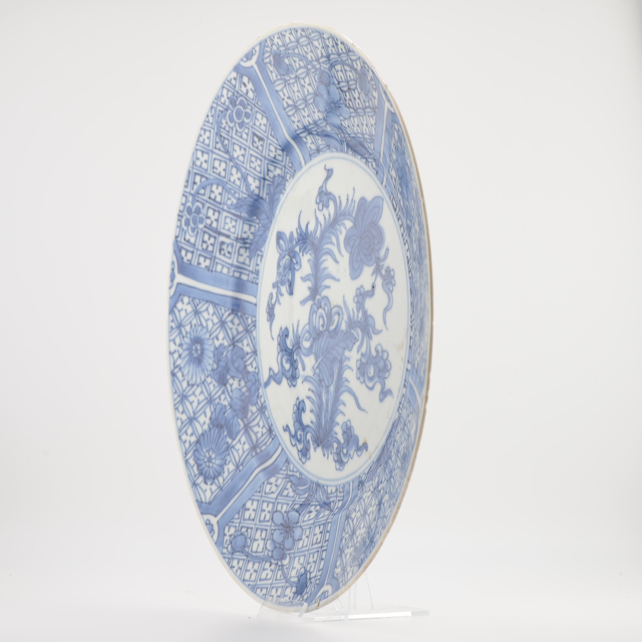 26.8CM Antique ca 1700 Chinese Kangxi Period Porcelain Dish Plate Flowers - Image 12