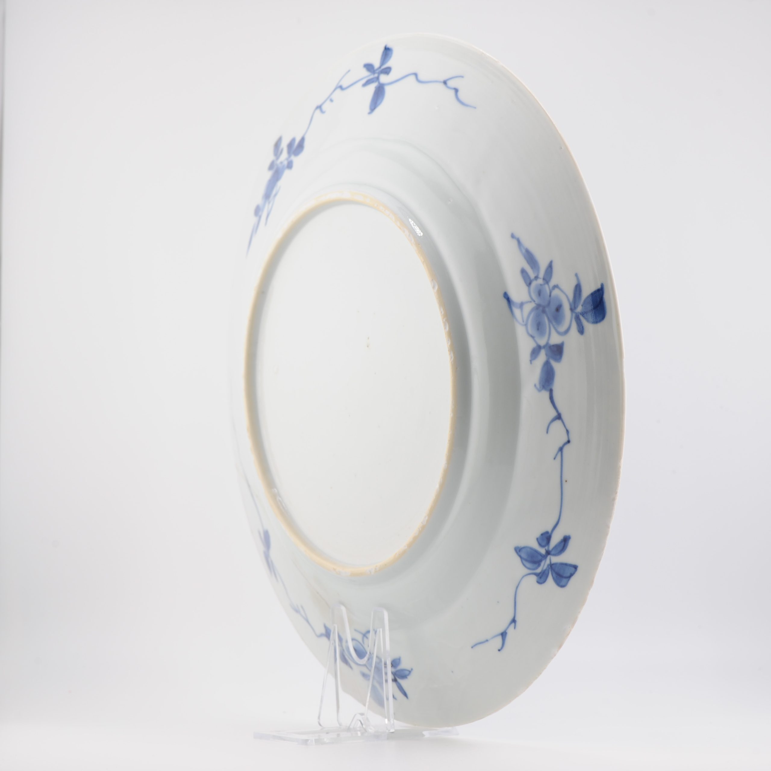 26.8CM Antique ca 1700 Chinese Kangxi Period Porcelain Dish Plate Flowers - Image 6