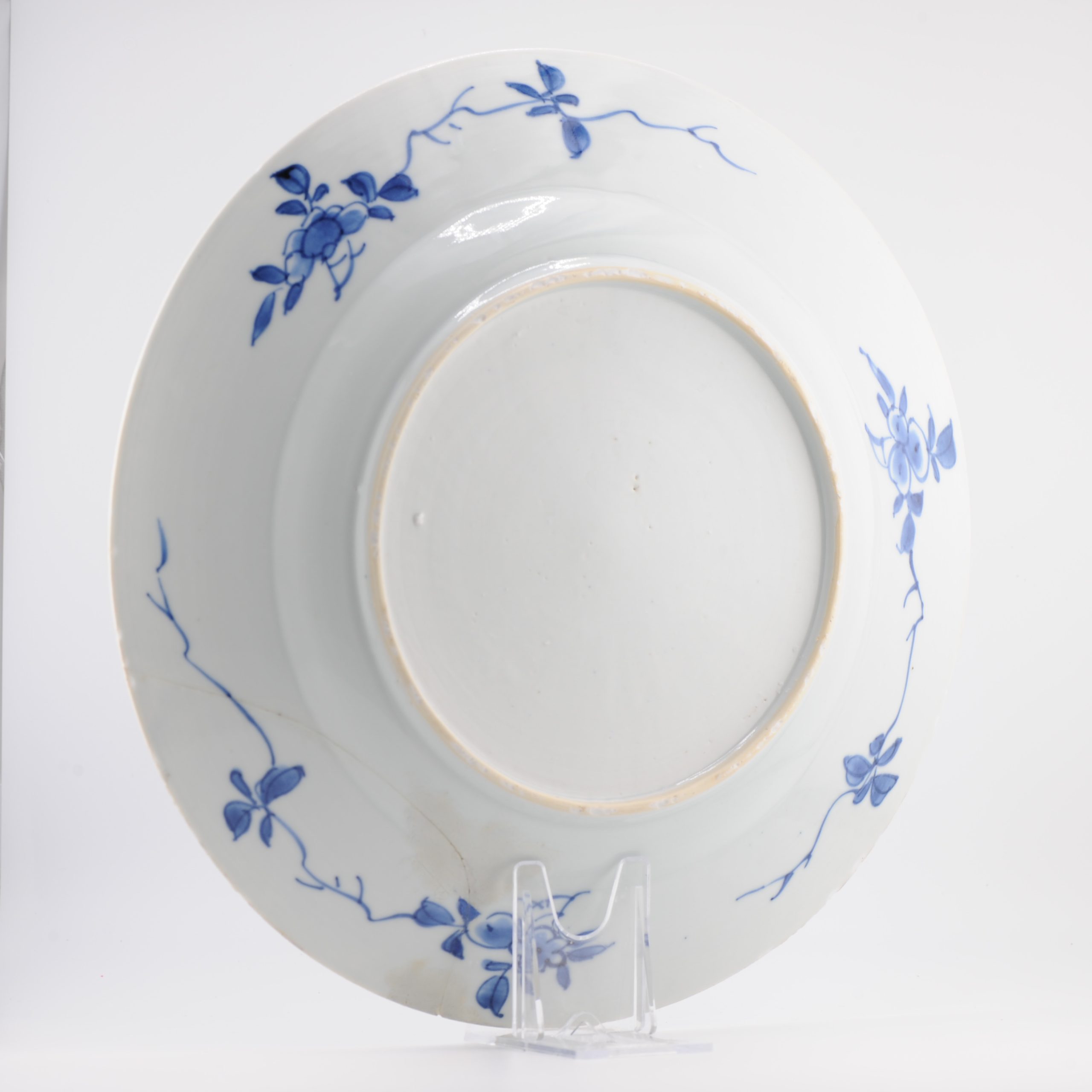 26.8CM Antique ca 1700 Chinese Kangxi Period Porcelain Dish Plate Flowers - Image 9