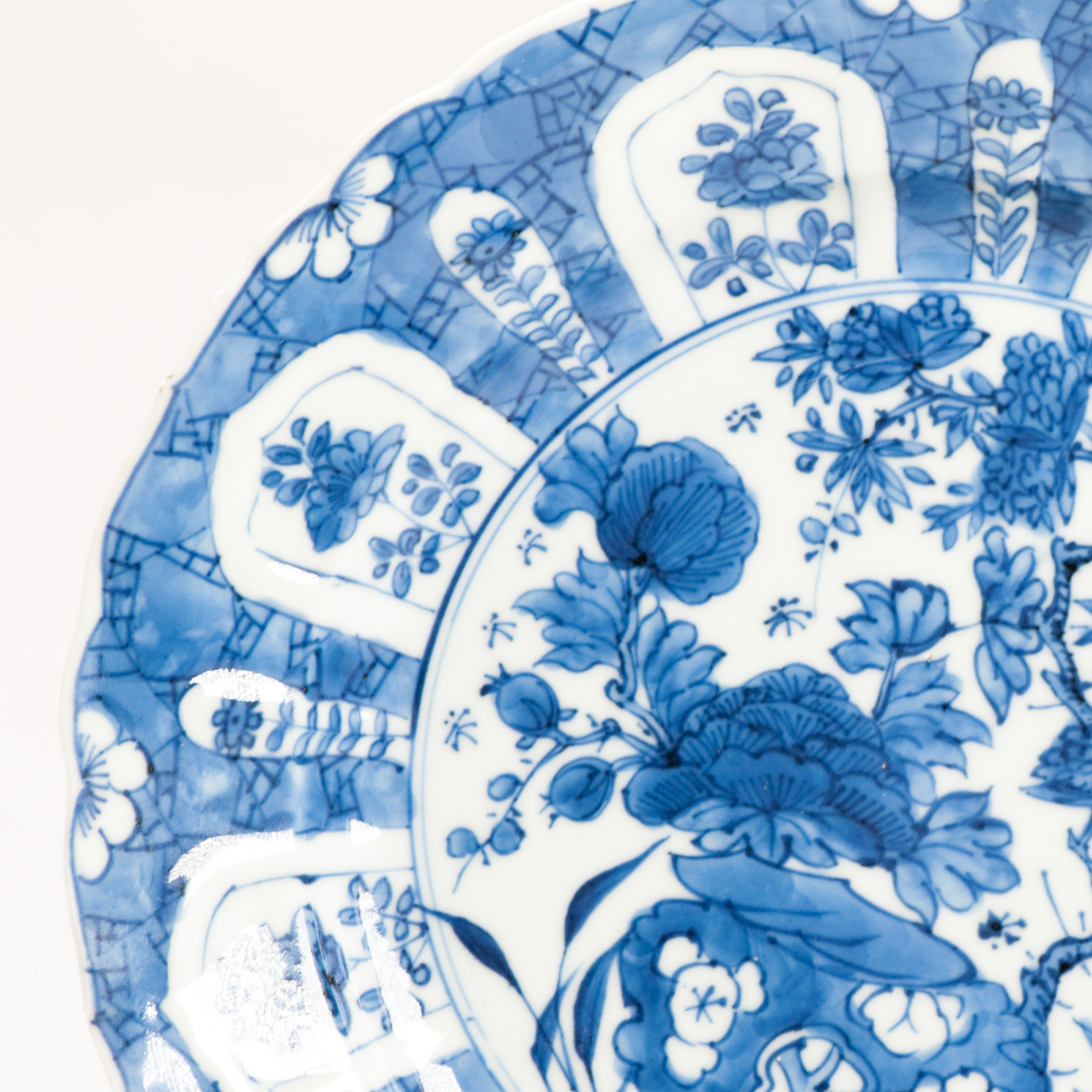Antique 1700 Chinese Kangxi Period Porcelain Dish Plate Marked Base - Image 3