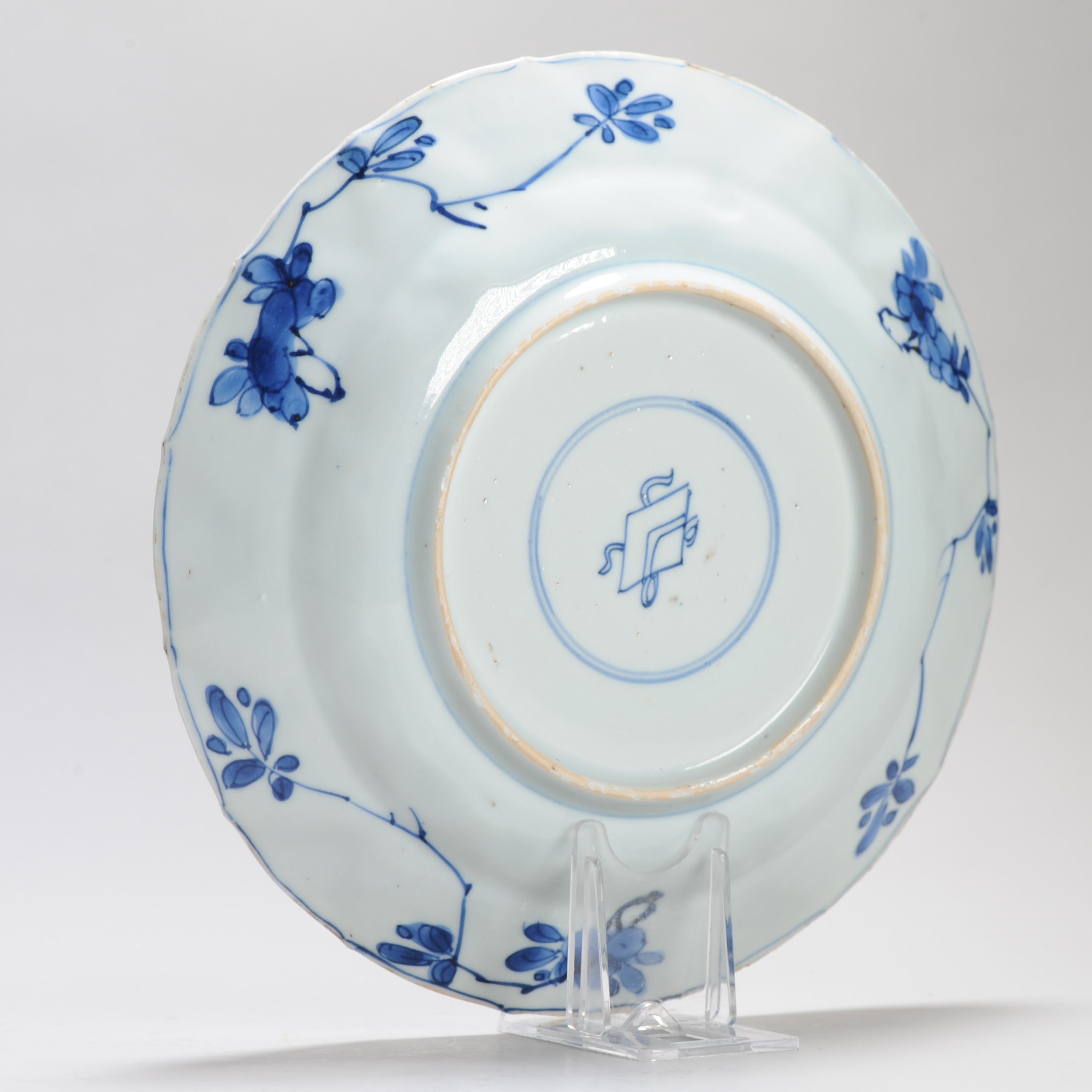 Antique 1700 Chinese Kangxi Period Porcelain Dish Plate Marked Base - Image 8