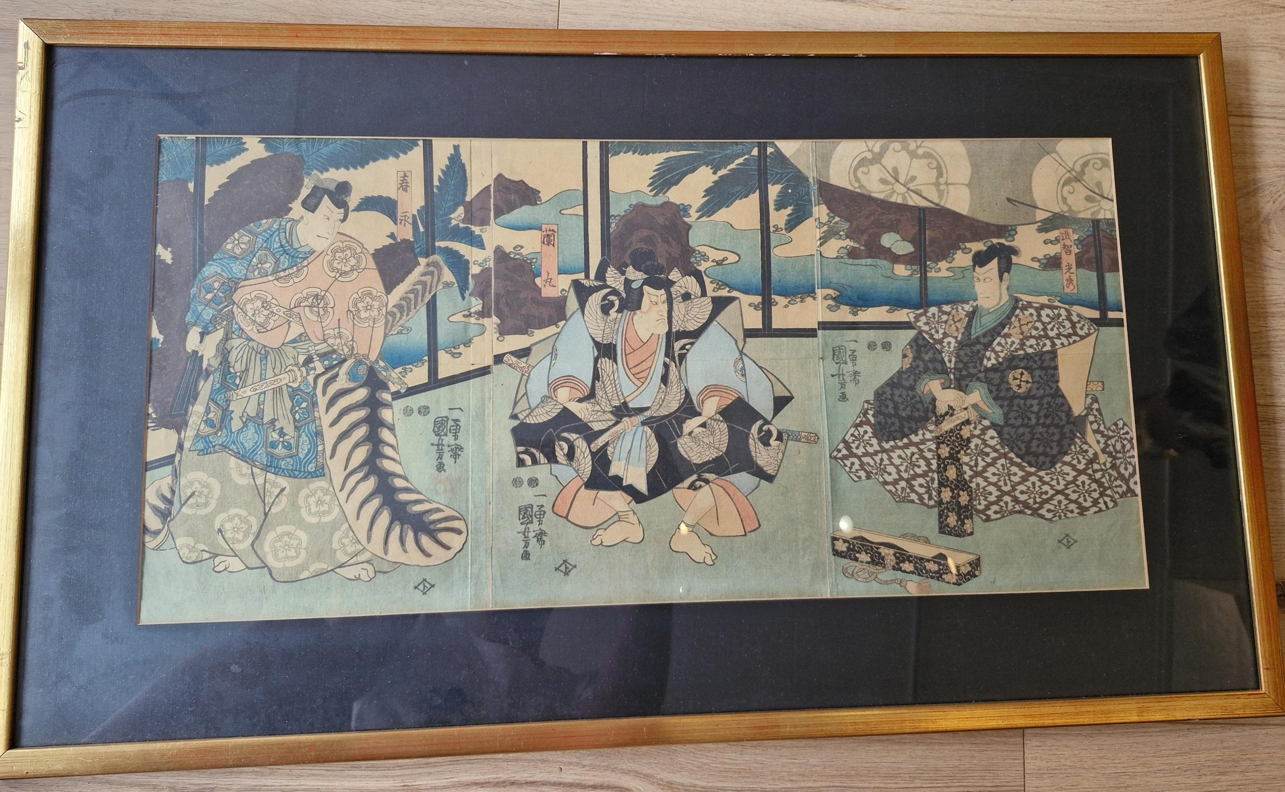 Antique Woodblock Print Kabuki Actors – Edo Period – Utagawa Kuniyoshi (1798 – 1861)