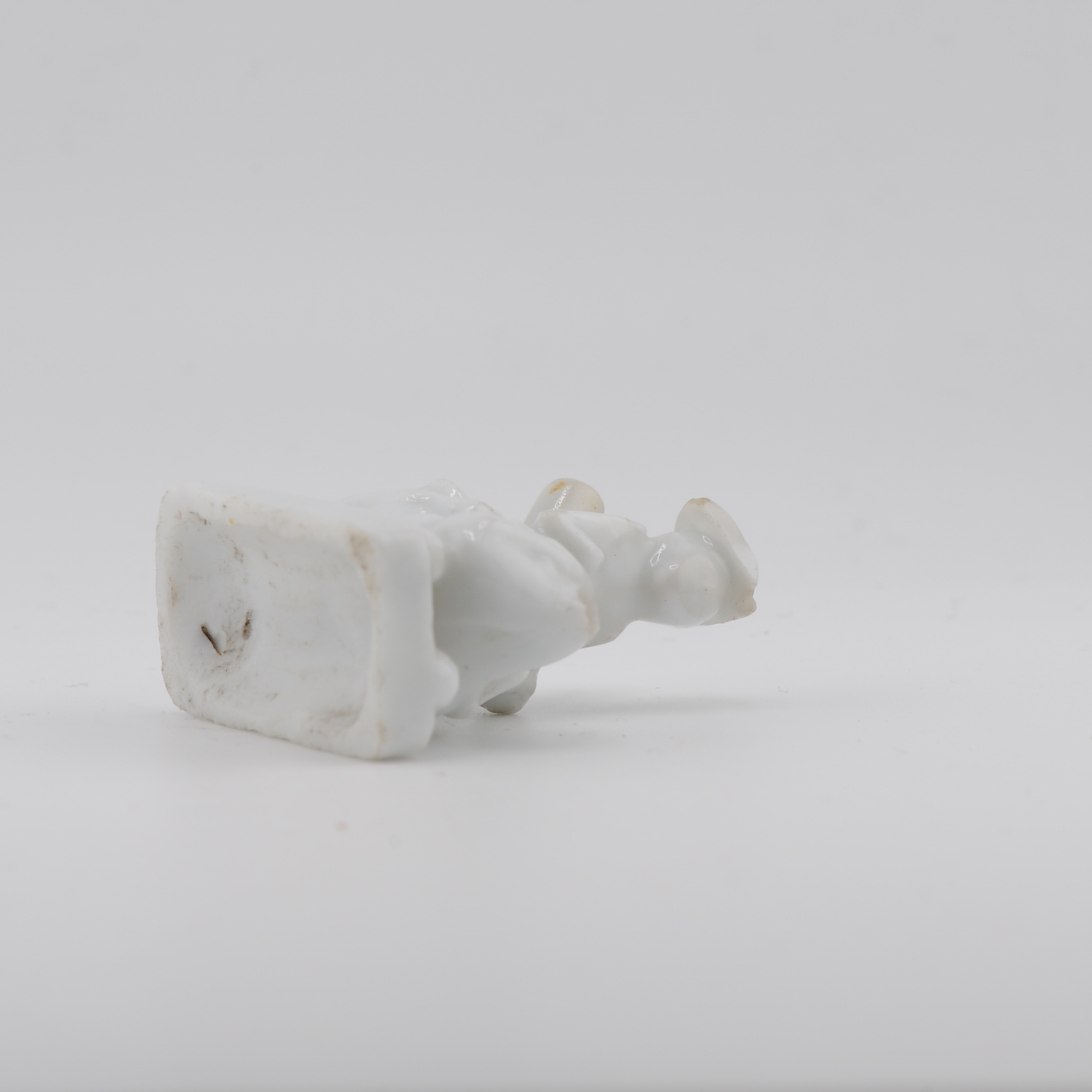 Antique Pair 17th C Dehua Blanc de Chine Whistles European figure and Lion Dutchman - Image 15
