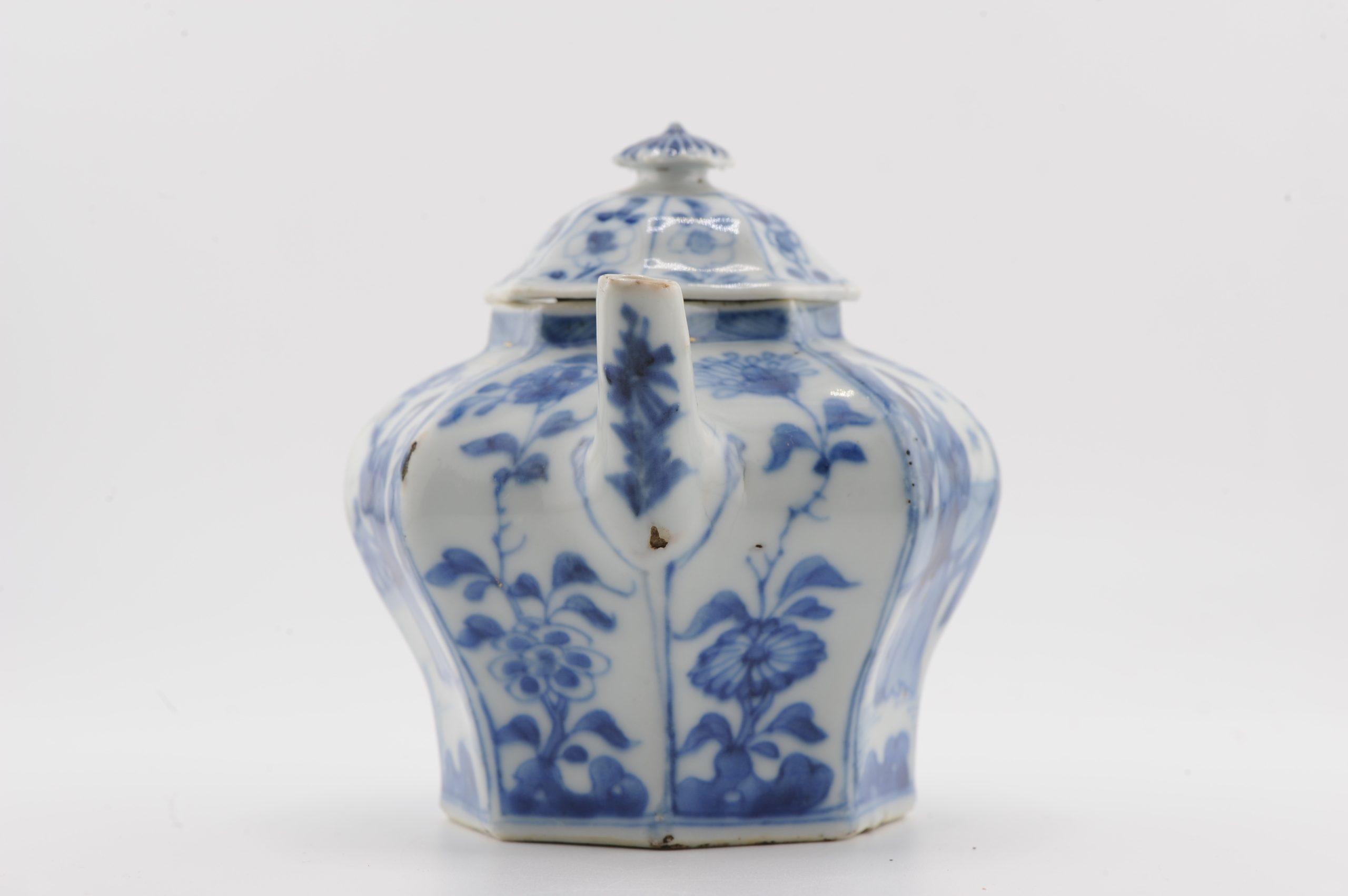 Antique Kangxi Period Chinese Porcelain Blue & White Teapot Landscape - Image 12