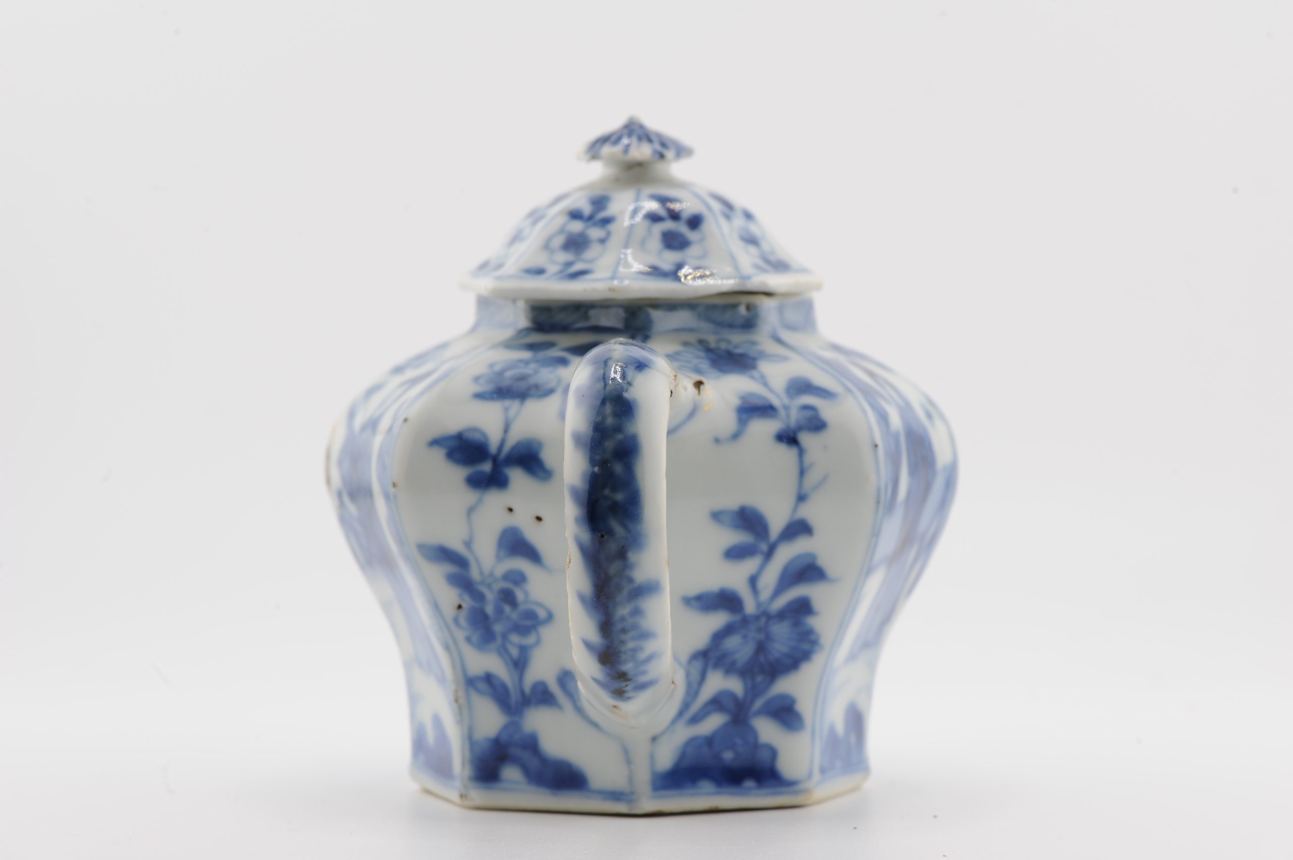 Antique Kangxi Period Chinese Porcelain Blue & White Teapot Landscape - Image 6