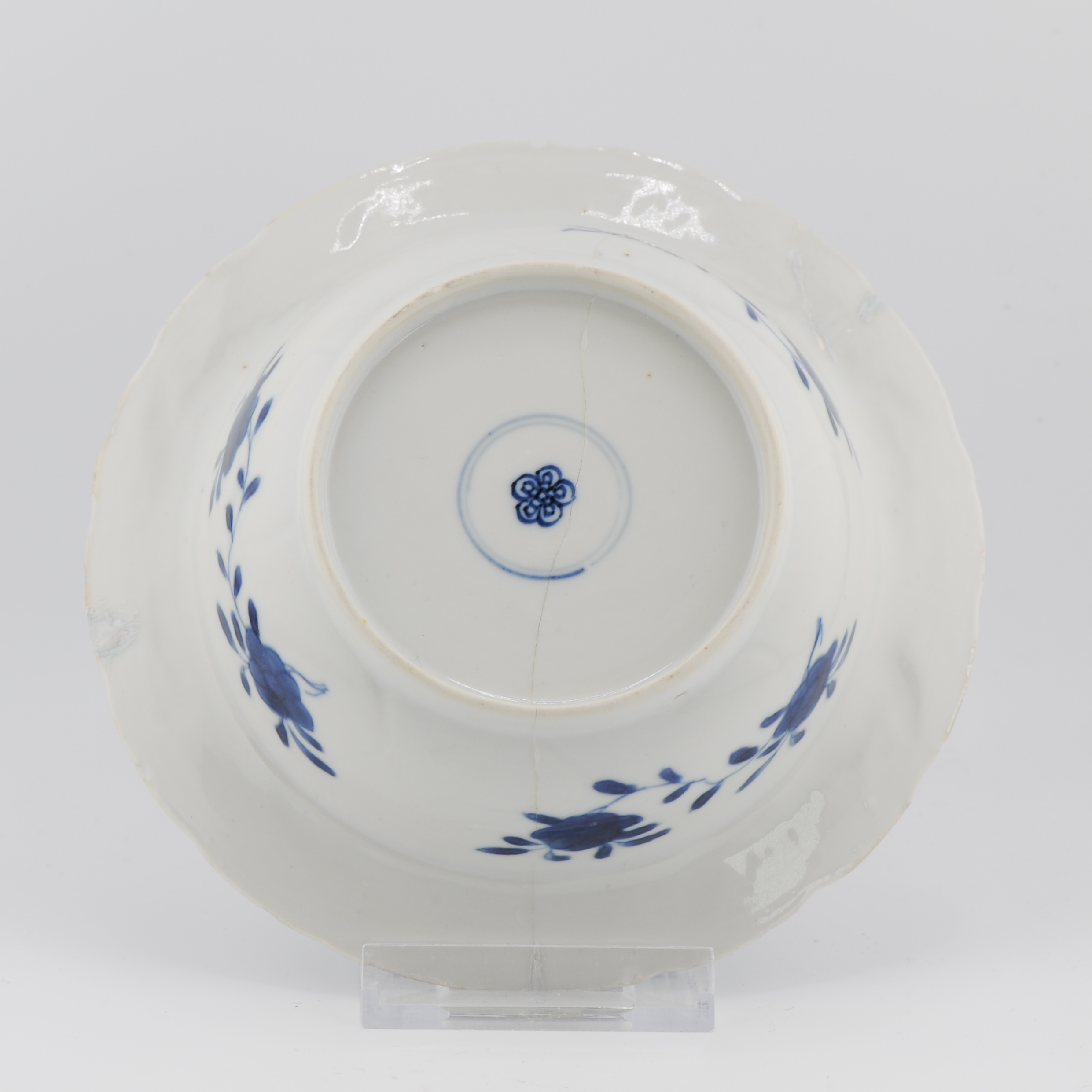 Ca 1700 Kangxi Period Klapmuts Bowl Blue White Rare Fishes Flowers Marked - 图片 2
