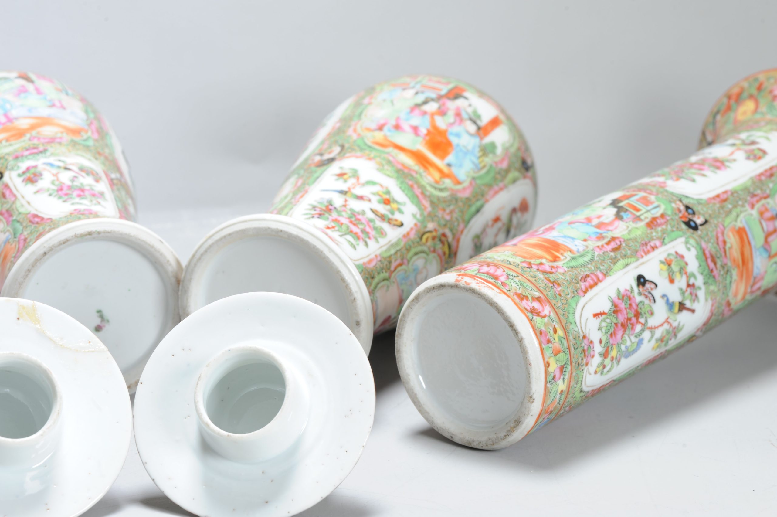 Antique Chinese Porcelain 19C Garniture Cantonese Vases Chinese China Flower - Image 23