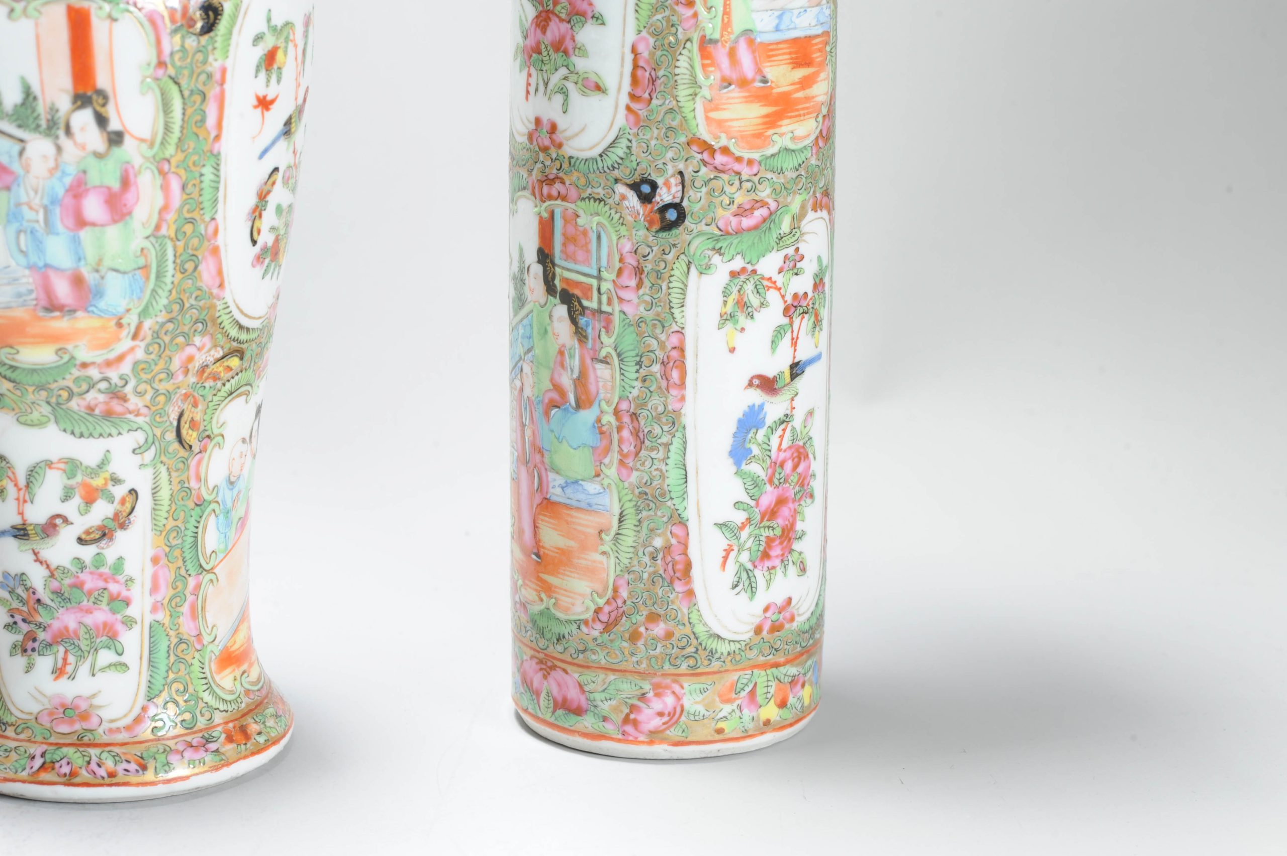 Antique Chinese Porcelain 19C Garniture Cantonese Vases Chinese China Flower - Image 2