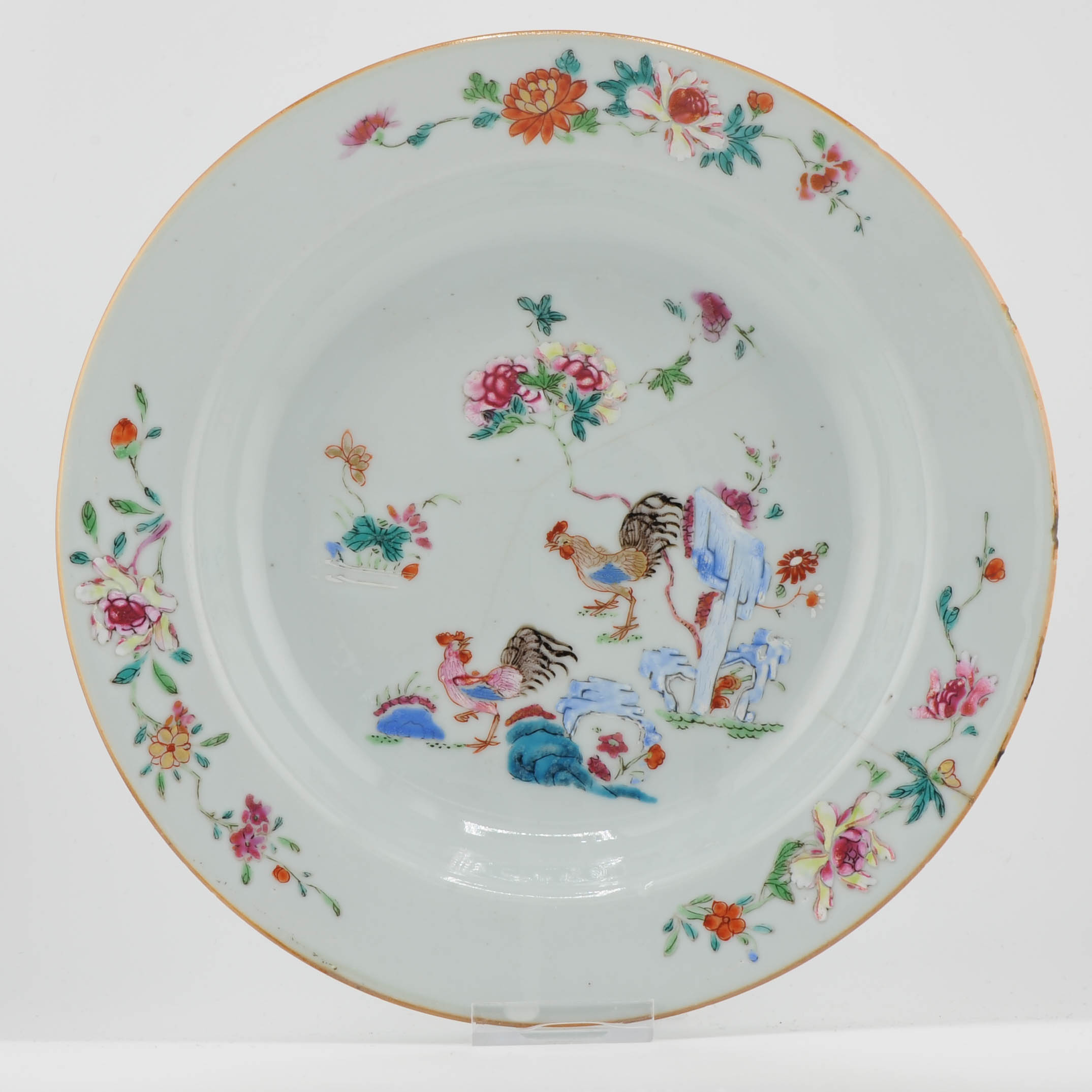 18C Qianlong period Chinese Porcelain Plate Roosters Rose Landscape Flowers - Image 6