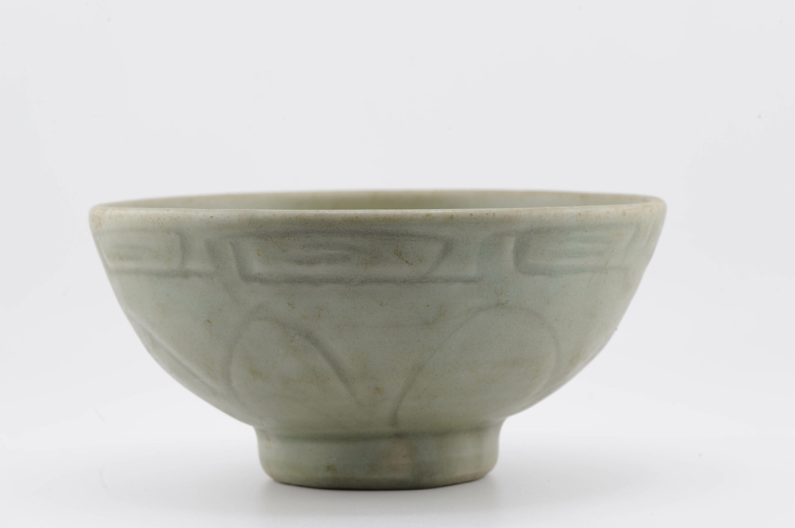 Antique Chinese Song period Longquan Celadon Lotus Bowl China - Image 2