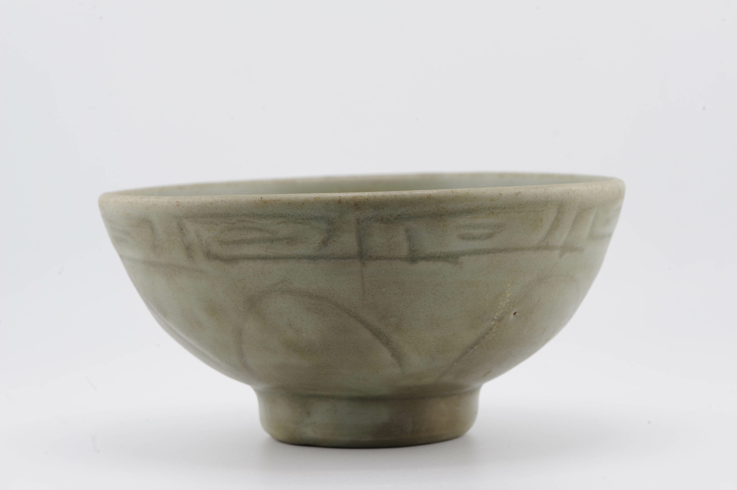 Antique Chinese Song period Longquan Celadon Lotus Bowl China - Image 5