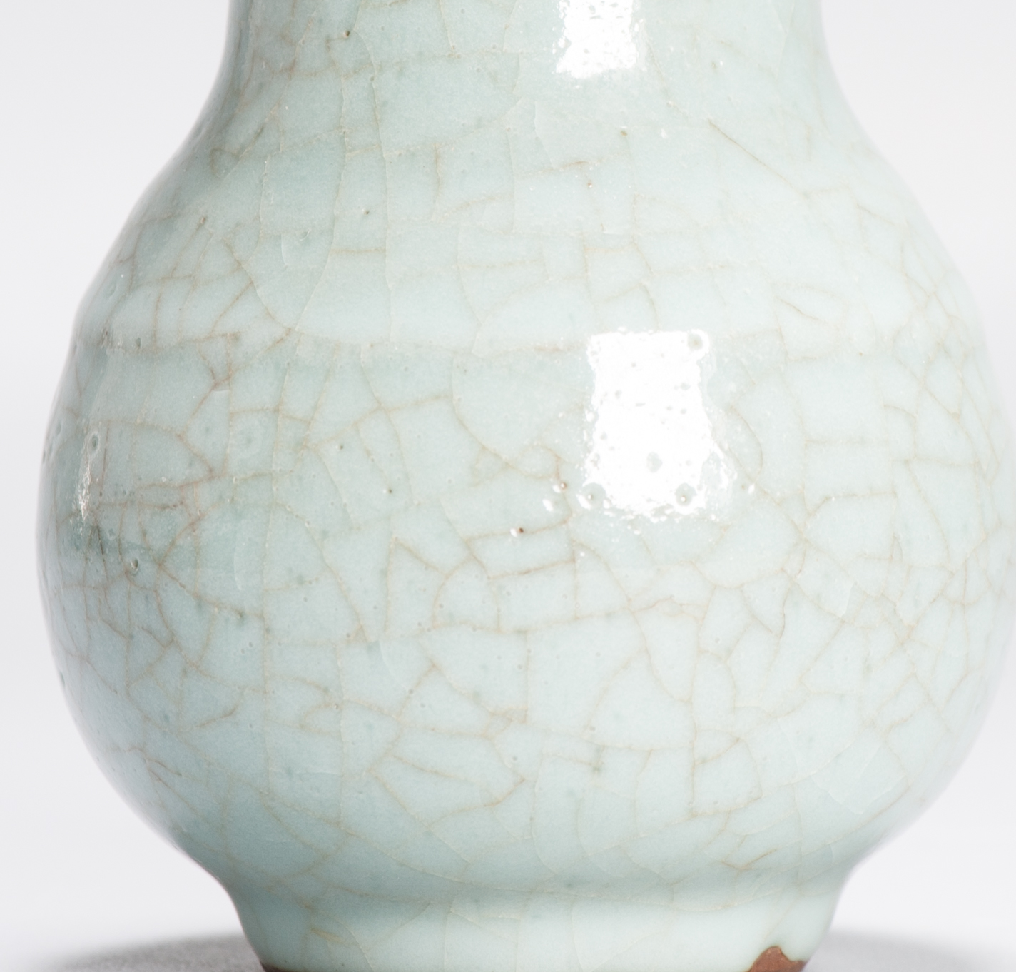 Antique 18/19C Chinese Porcelain Ge/Guan Vase Green China Monochrome - Image 2