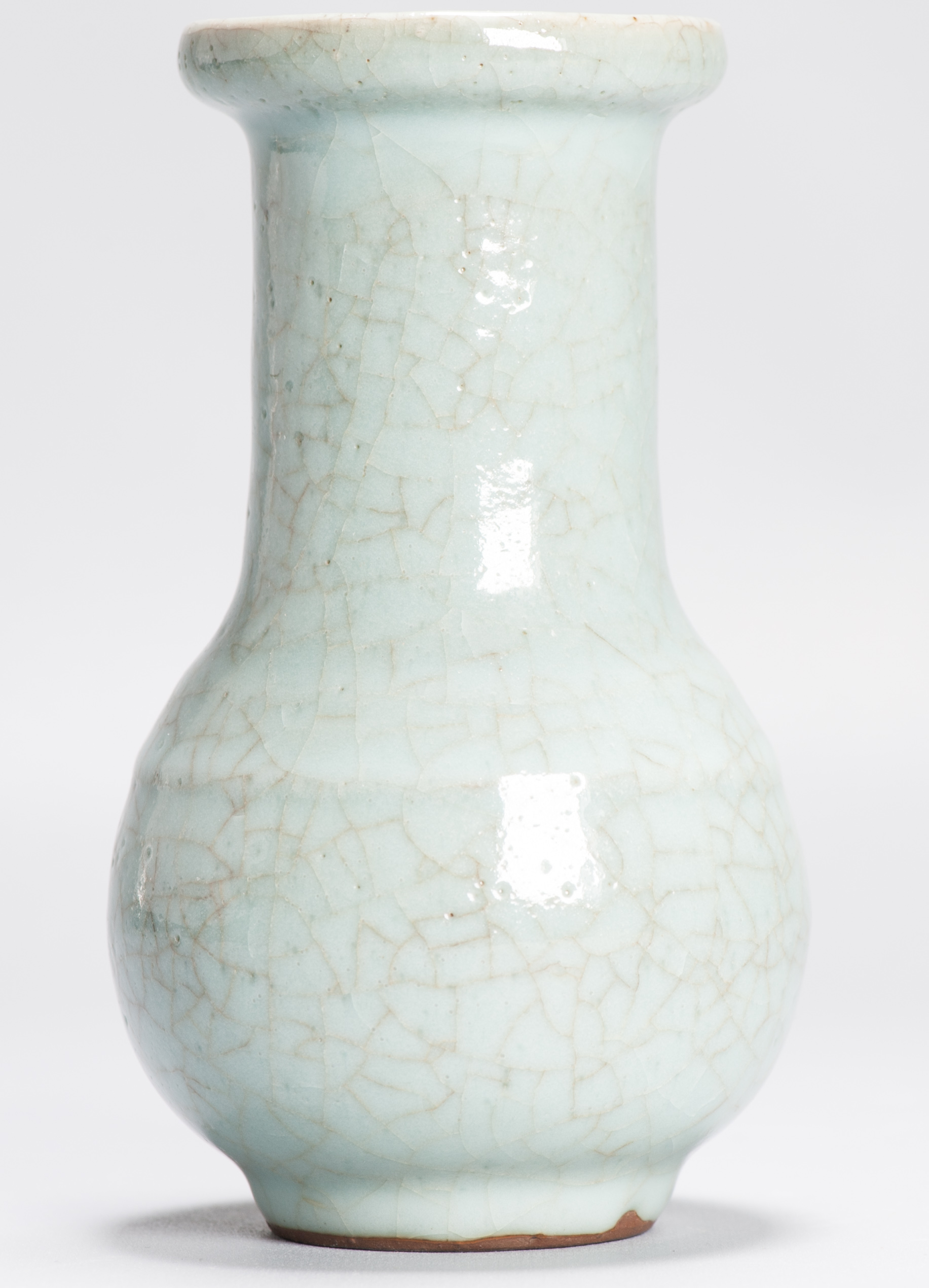 Antique 18/19C Chinese Porcelain Ge/Guan Vase Green China Monochrome - Image 4