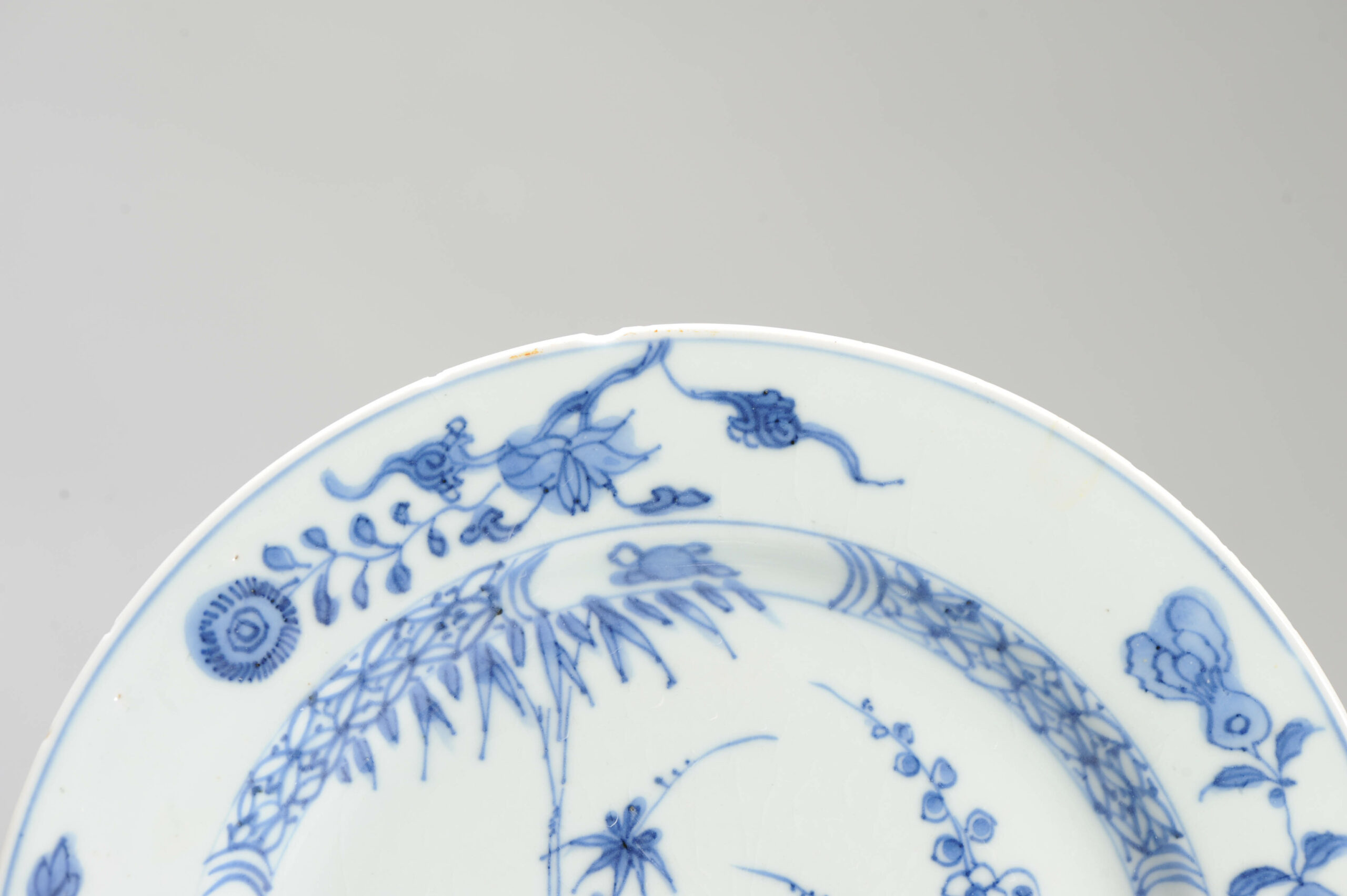 18C Yongzheng/Qianlong Chinese Porcelain Plate Garden with Stones - Image 2