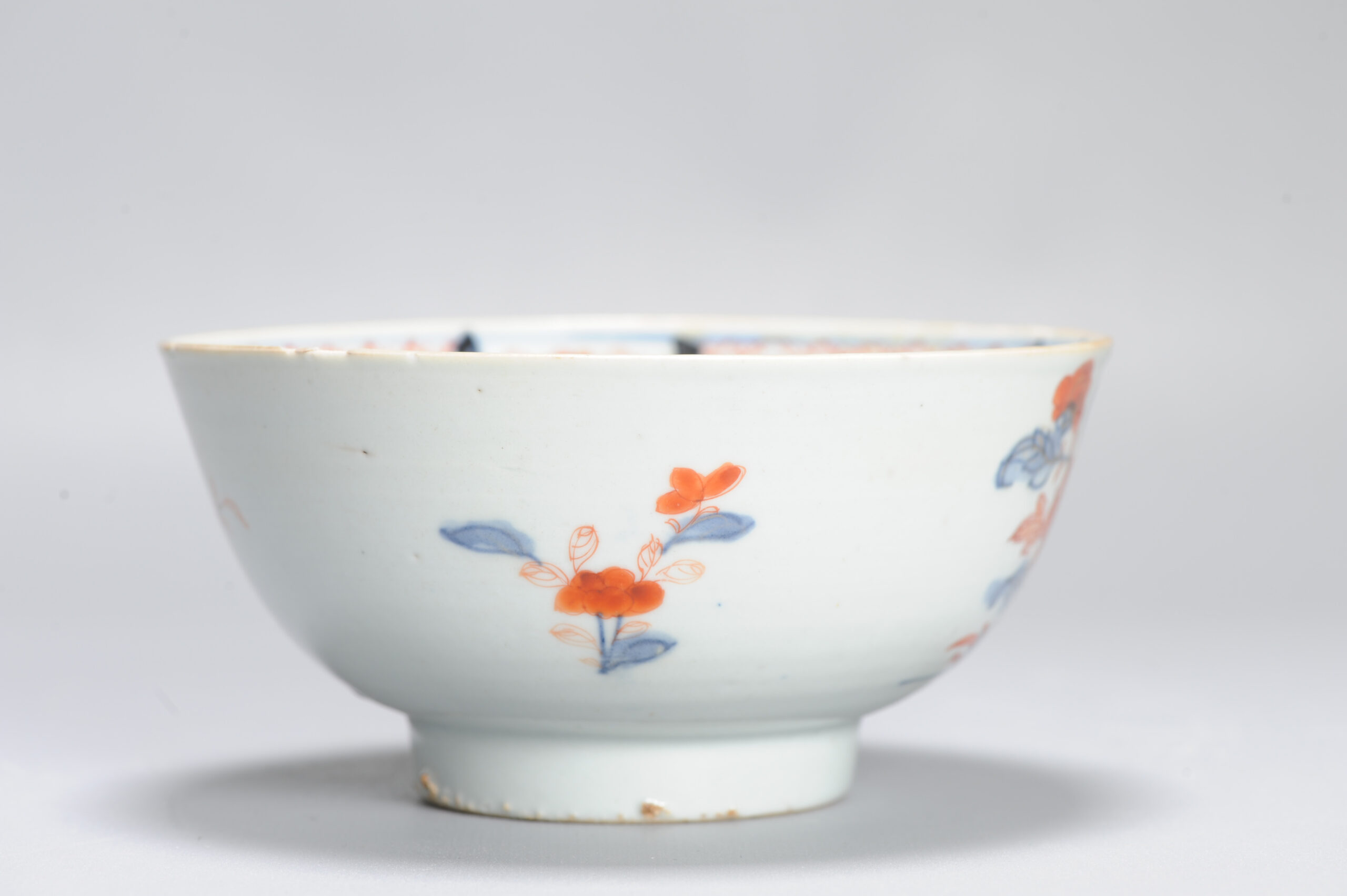 A Chinese Porcelain Imari Bowl 1700-1730 Period Landscape Pagode scene - Image 5