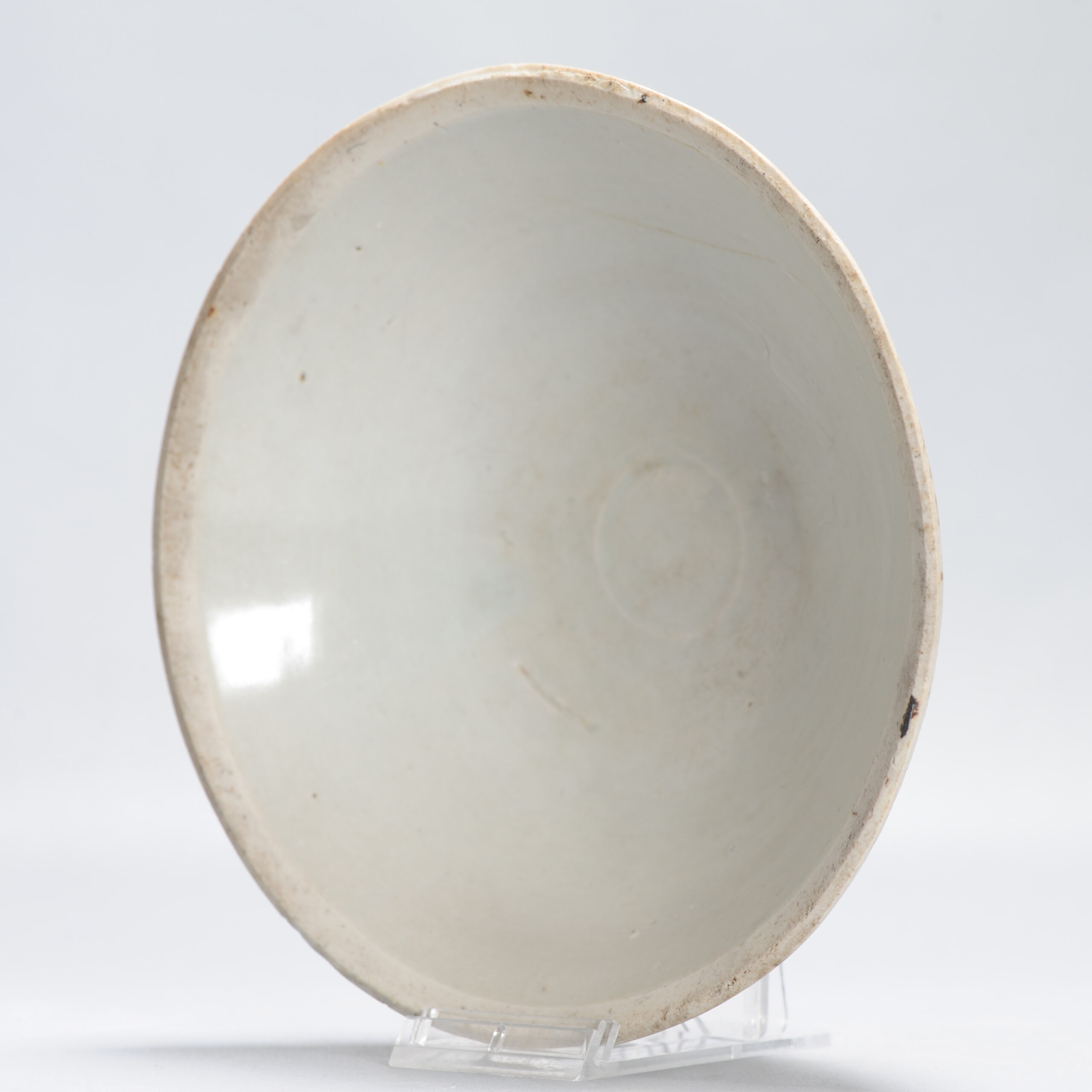 Antique Chinese Lovely Song period White monochrome Bowl China - Image 2